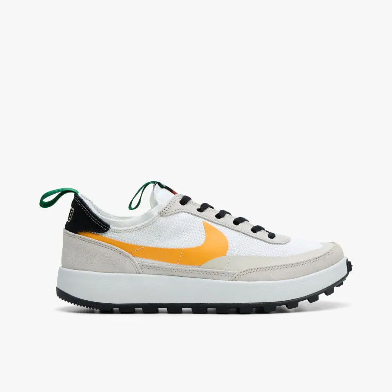 Nike Women's General Purpose Summit White / University Gold - Black made by Nike