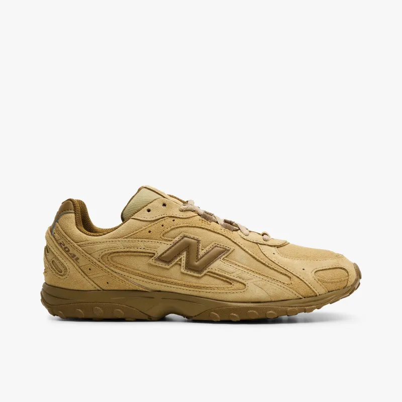 New Balance 204L Quicksand / Bark made by New Balance