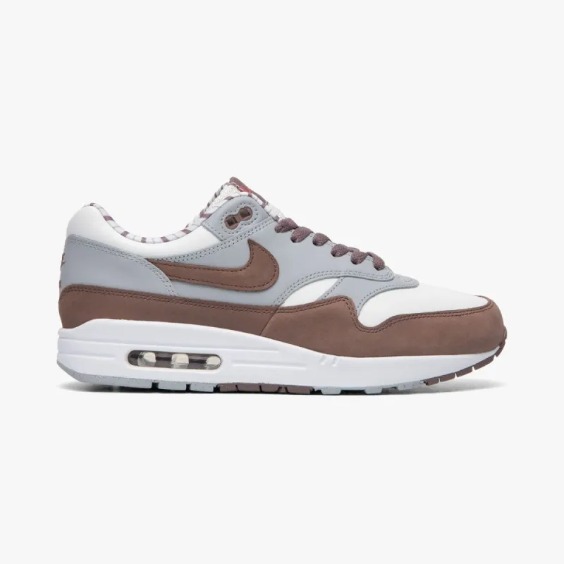 Nike Air Max 1 PRM Summit White / Plum Eclipse - Wolf Grey sold by Livestock