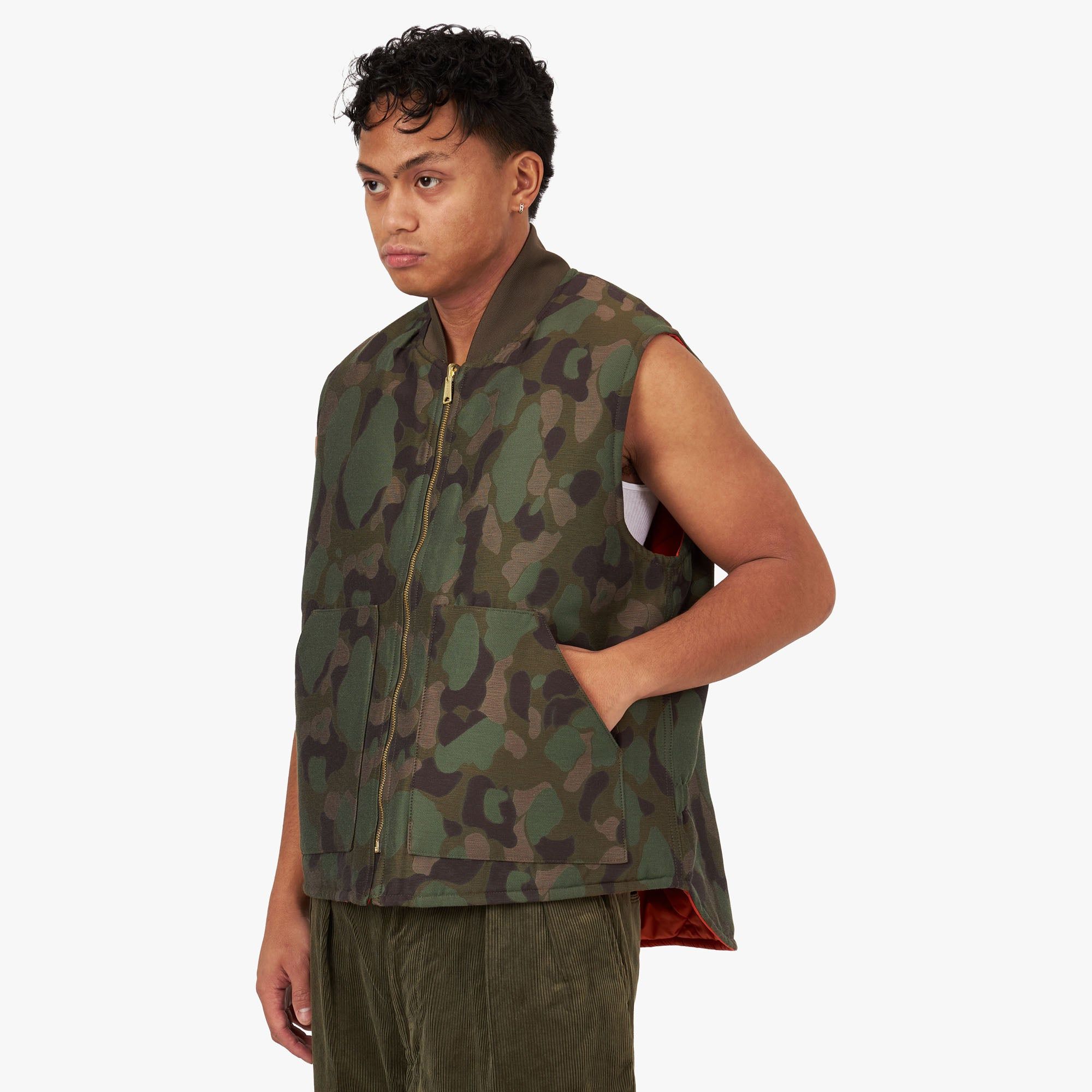BEAMS PLUS Reversible WORK Puff Vest Camo Jacquard / Camo sold by Livestock product image thumbnail 2