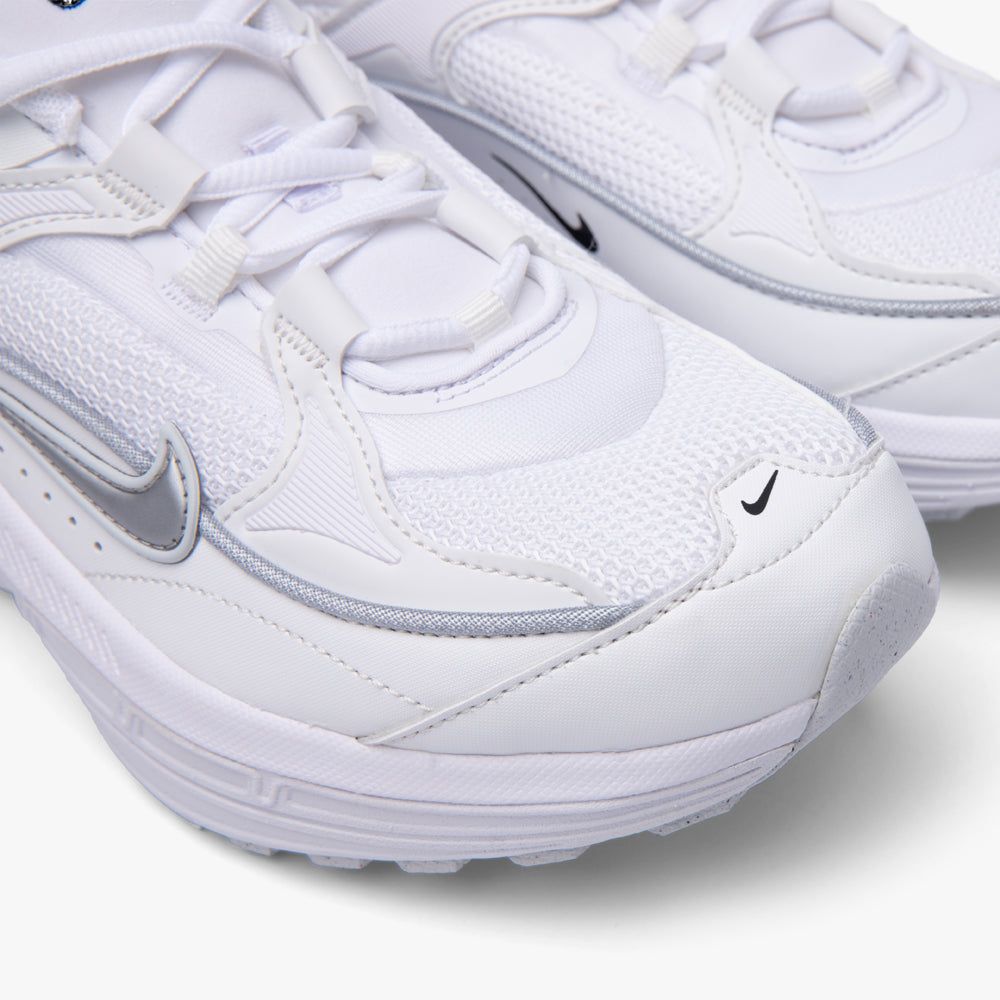 Nike Women's Air Max Bliss White / Summit White sold by Livestock product image thumbnail 6