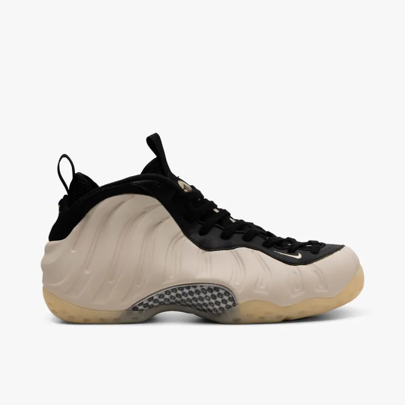 Nike Air Foamposite One Black / Team Gold - Light Orewood Brown sold by Livestock