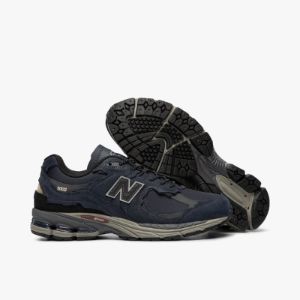 New Balance M2002RDO Eclipse / Magnet sold by Livestock