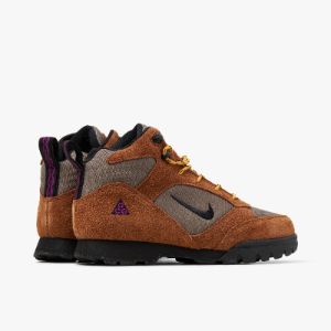 Nike ACG Torre Mid Waterproof Boot Pecan / Black - Olive sold by Livestock