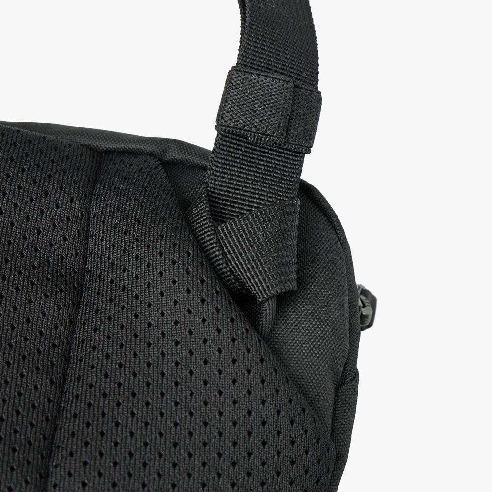 Arc'teryx Mantis 2 Waistpack / Black sold by Livestock product image thumbnail 3