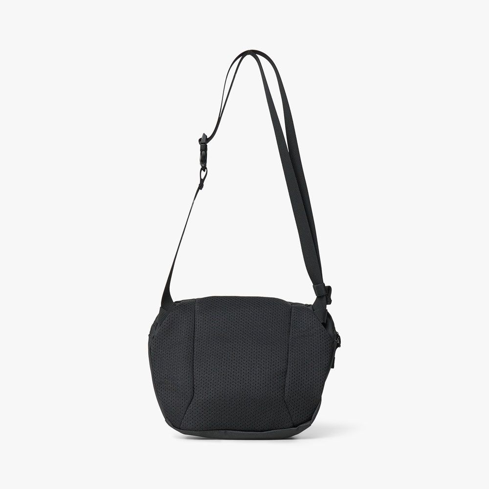 Arc'teryx Mantis 2 Waistpack / Black sold by Livestock product image thumbnail 6