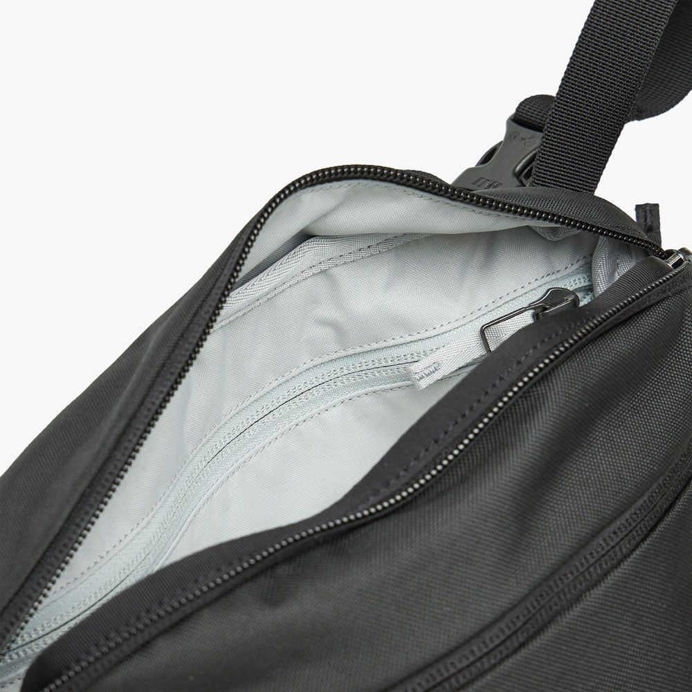 Arc'teryx Mantis 2 Waistpack / Black sold by Livestock product image thumbnail 4