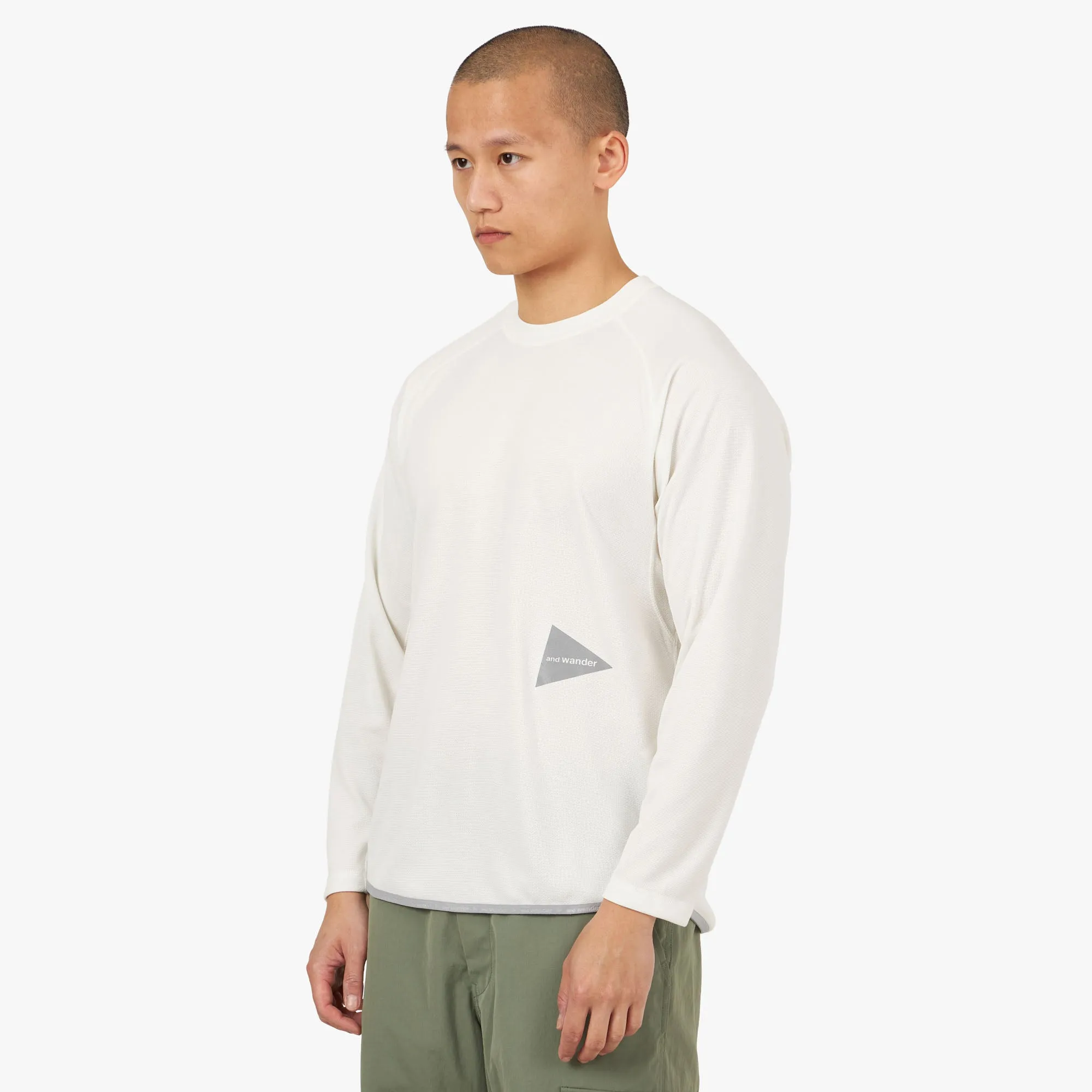 and wander Power Dry Jersey Raglan Long Sleeve T-shirt / Off White sold by Livestock product image thumbnail 2