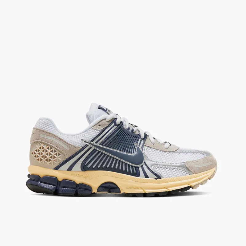 Nike Zoom Vomero 5 White / Thunder Blue - Cream II sold by Livestock