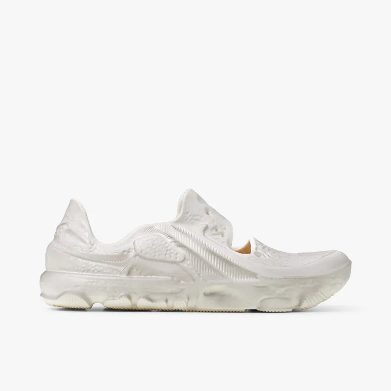 Nike ISPA Universal Natural / Black sold by Livestock