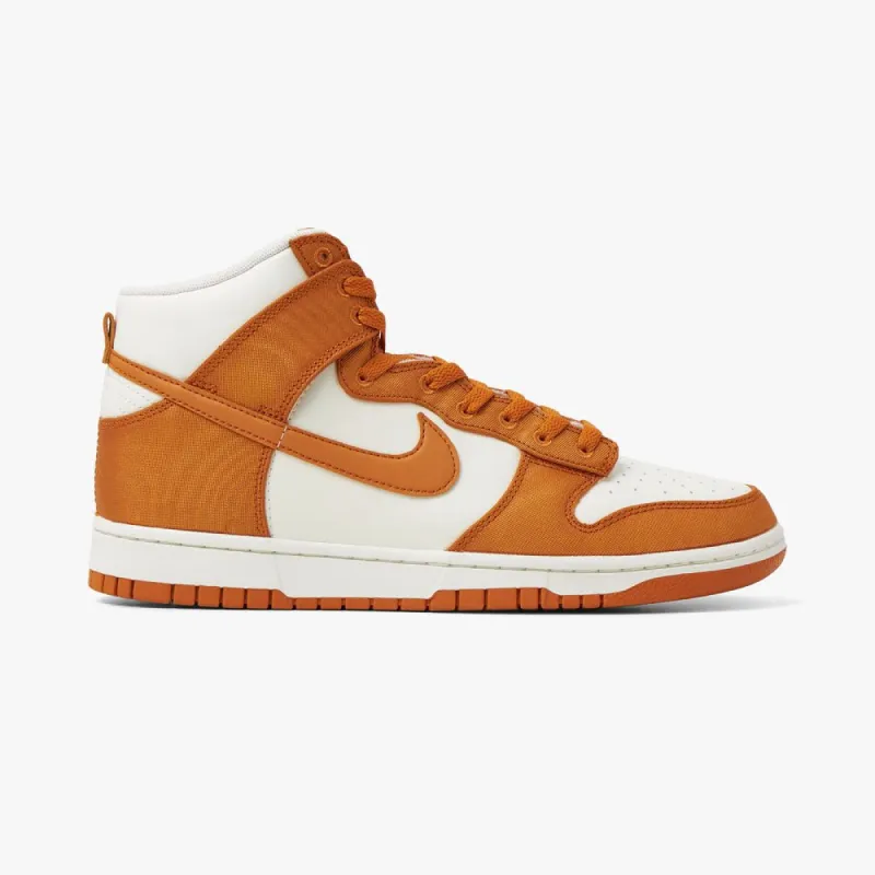 Nike Dunk High Retro SE Monarch / Monarch - Sail sold by Livestock