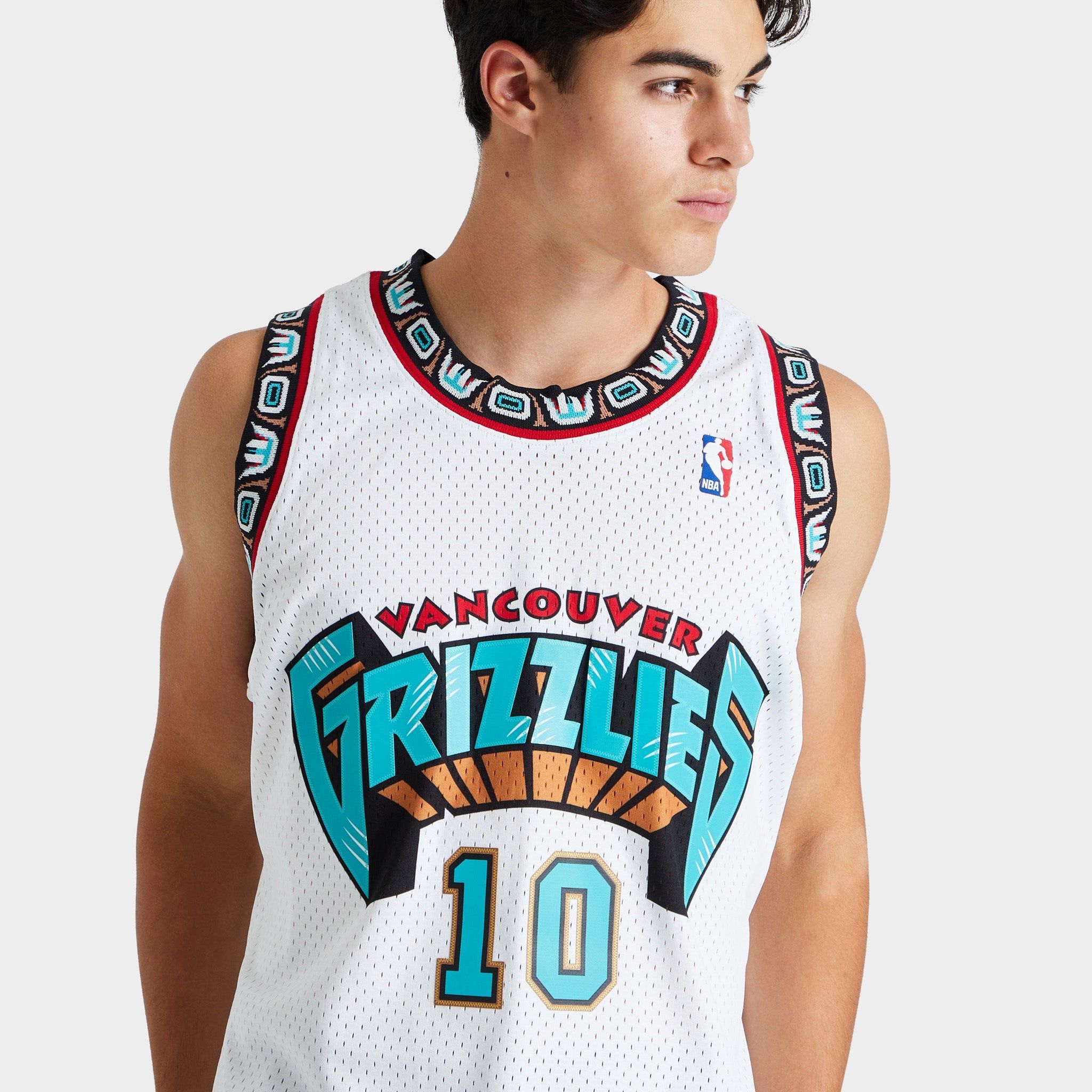 Mitchell & Ness NBA Swingman Jersey Vancouver Grizzlies Mike Bibby / Home sold by JD Sports