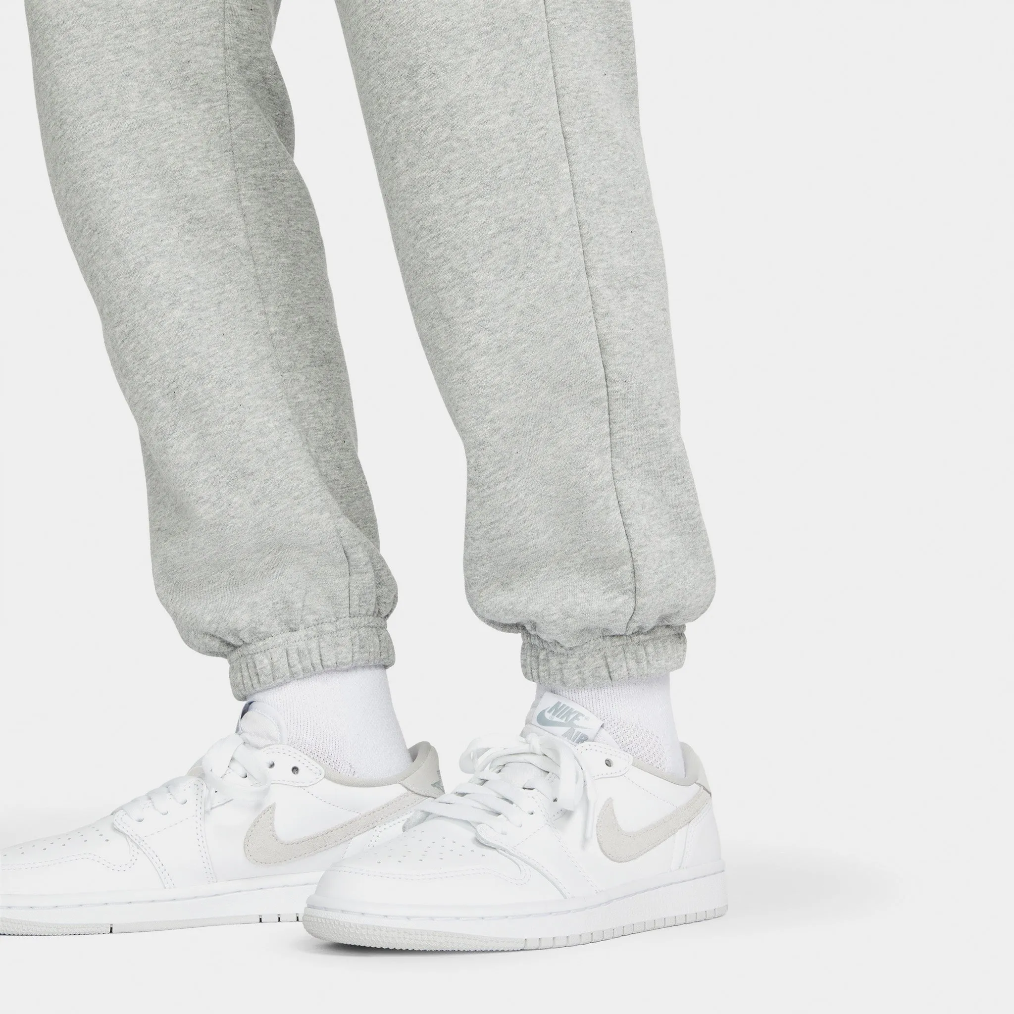 Jordan Women's Essentials Fleece Pants / Dark Grey Heather sold by JD Sports product image thumbnail 4