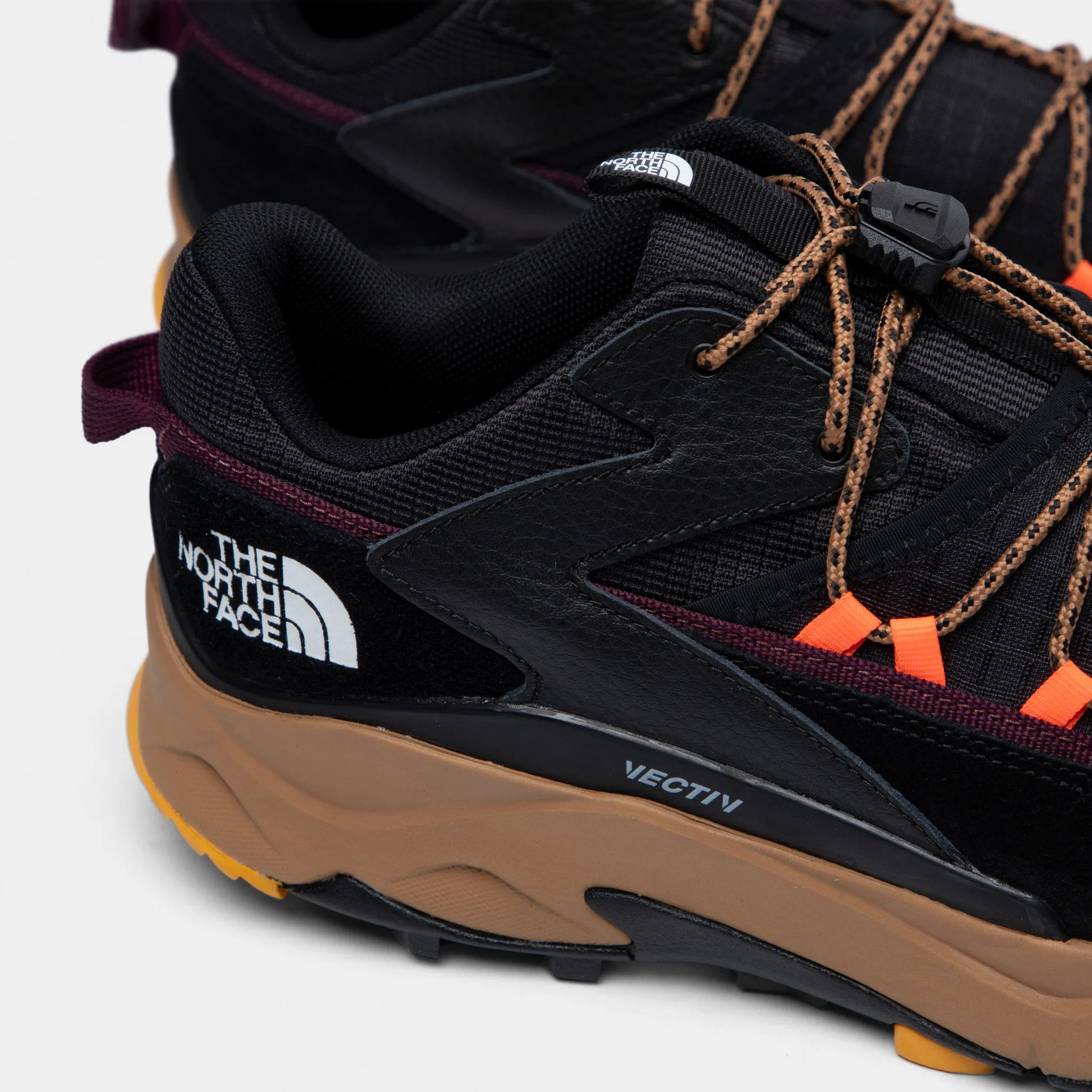 The North Face VECTIV Taravel Tech TNF Black / Boysenberry sold by JD Sports product image thumbnail 3