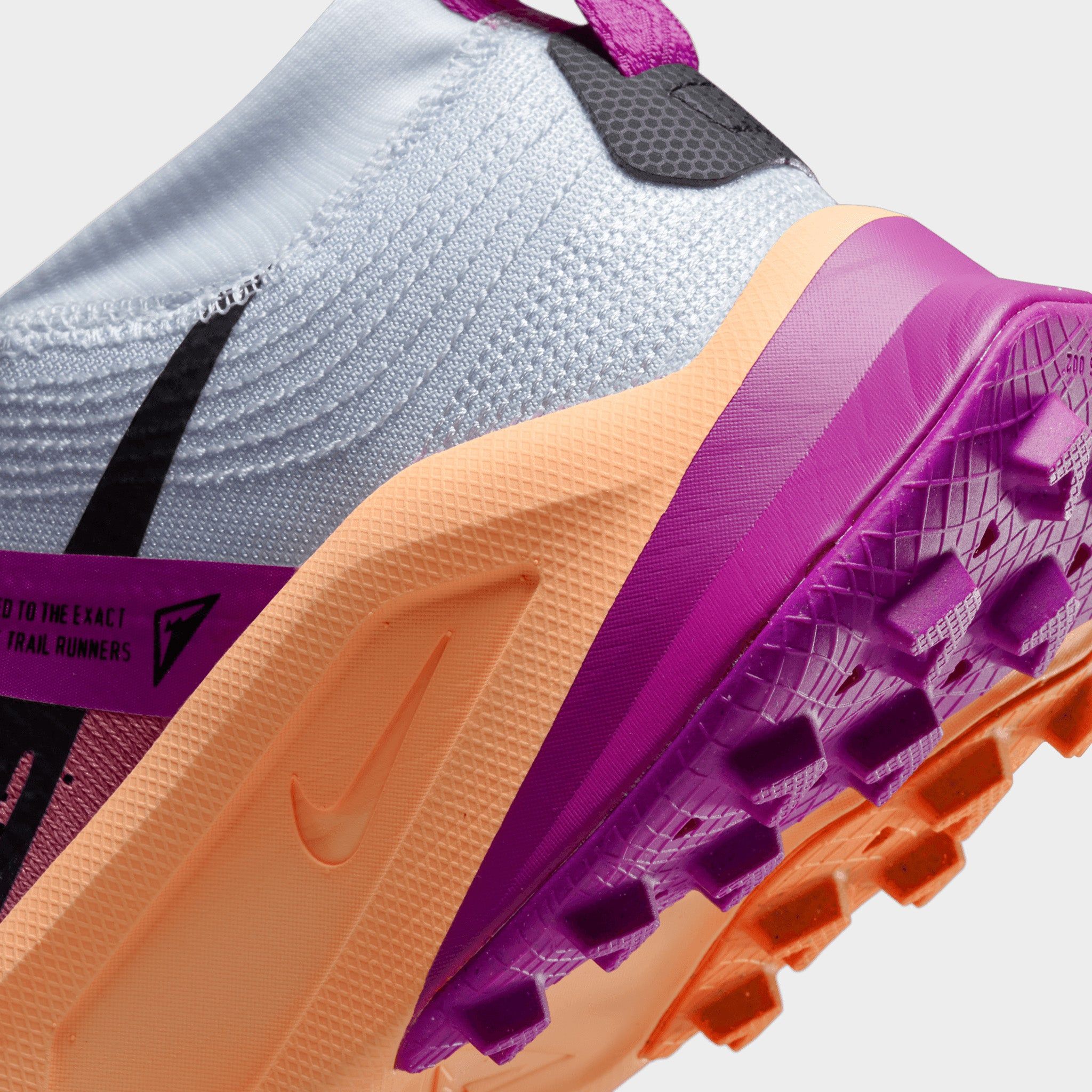 Nike Women's Zegama Desert Berry / Black - Vivid Purple sold by JD Sports product image thumbnail 3