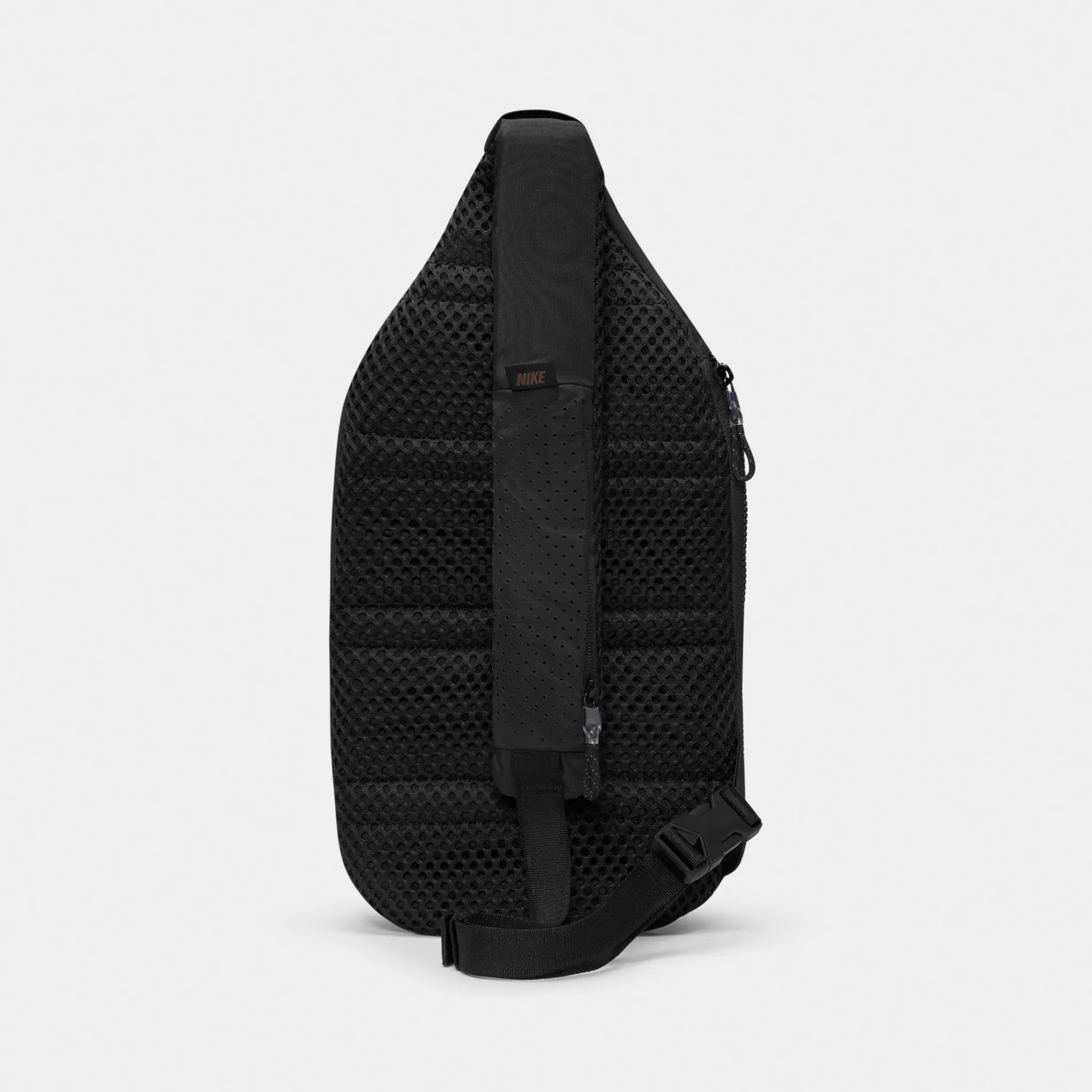 Nike Sportswear Essentials Sling Bag / Black sold by JD Sports product image thumbnail 2