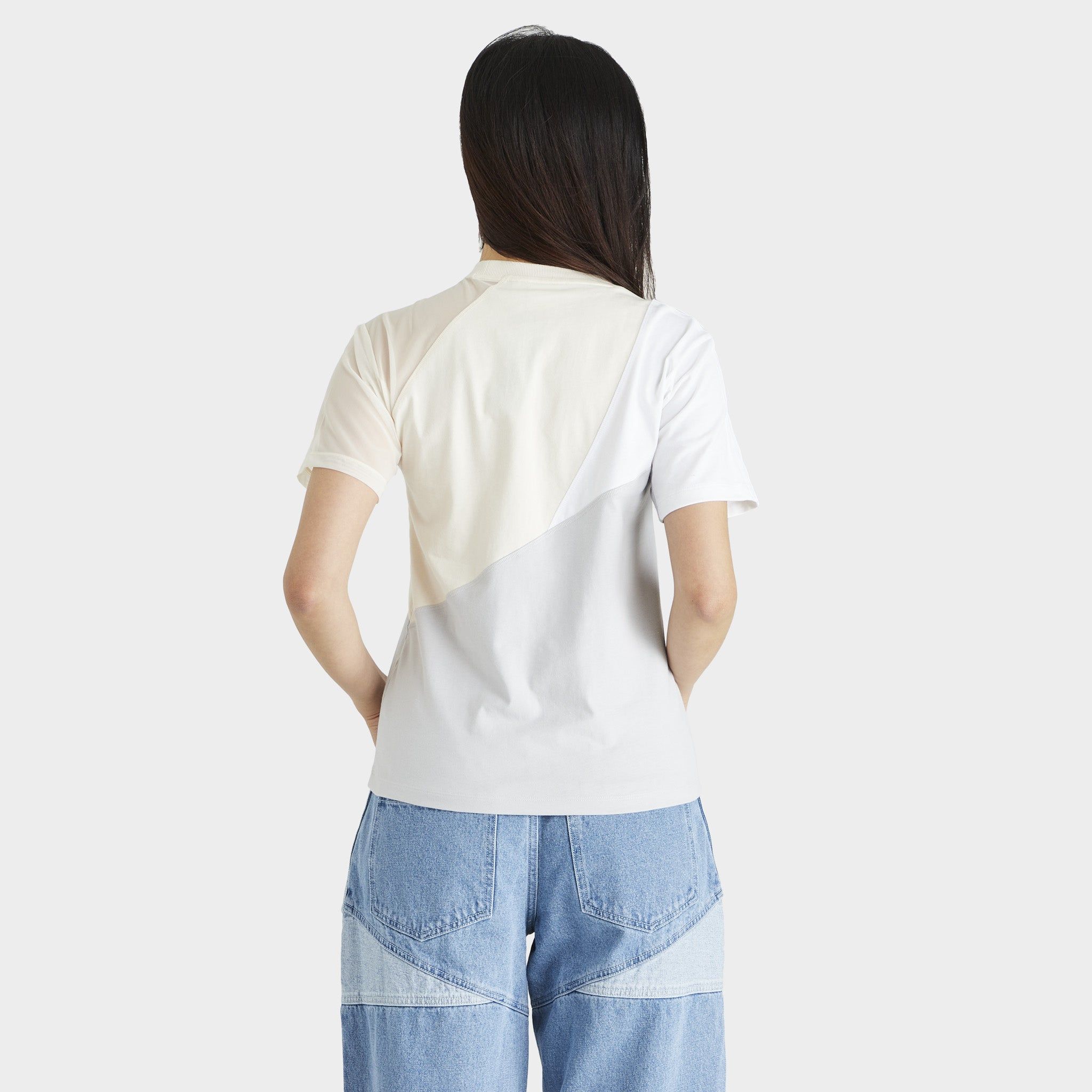 adidas Originals Women’s Adicolor Split Trefoil T-shirt / Wonder White sold by JD Sports product image thumbnail 2