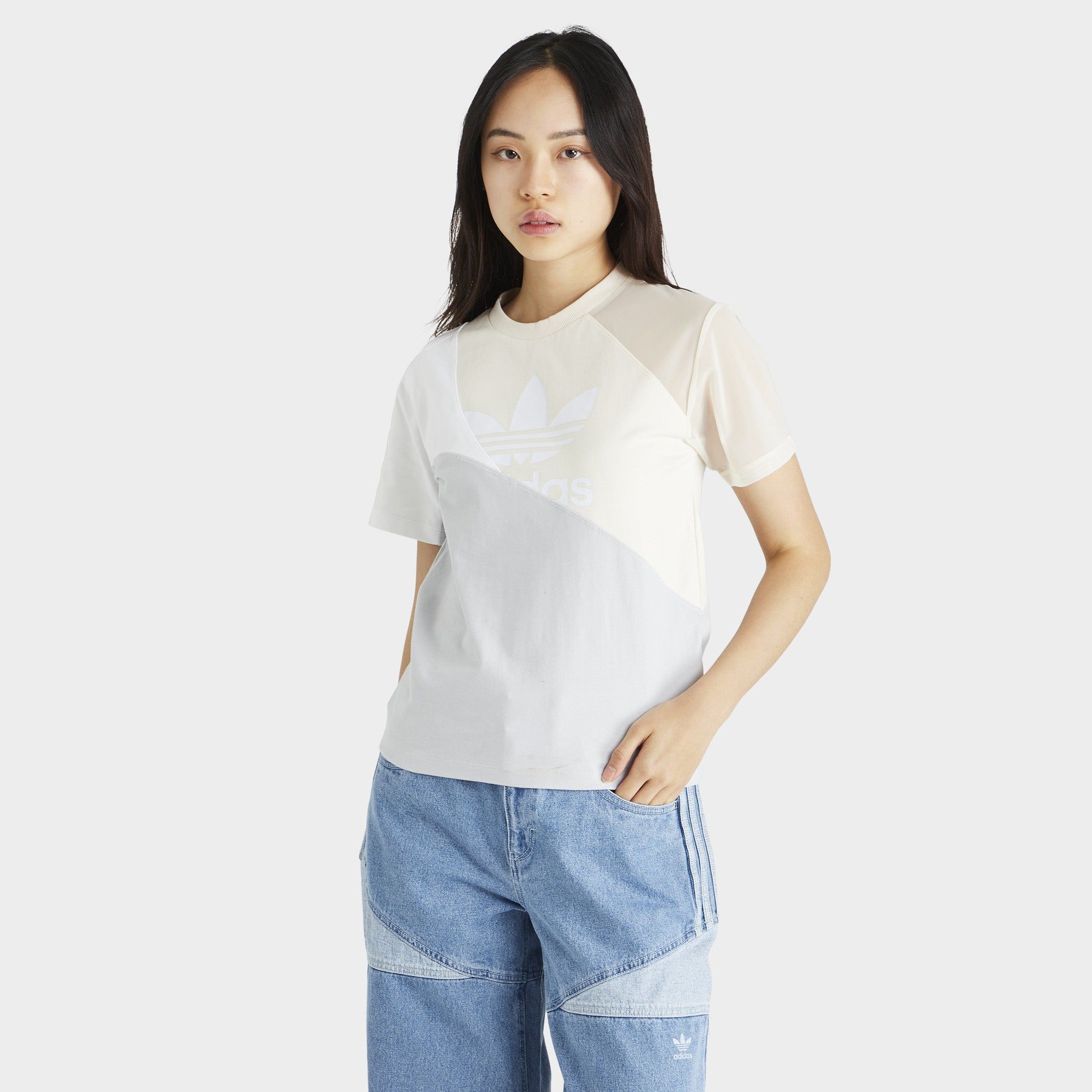 adidas Originals Women’s Adicolor Split Trefoil T-shirt / Wonder White sold by JD Sports