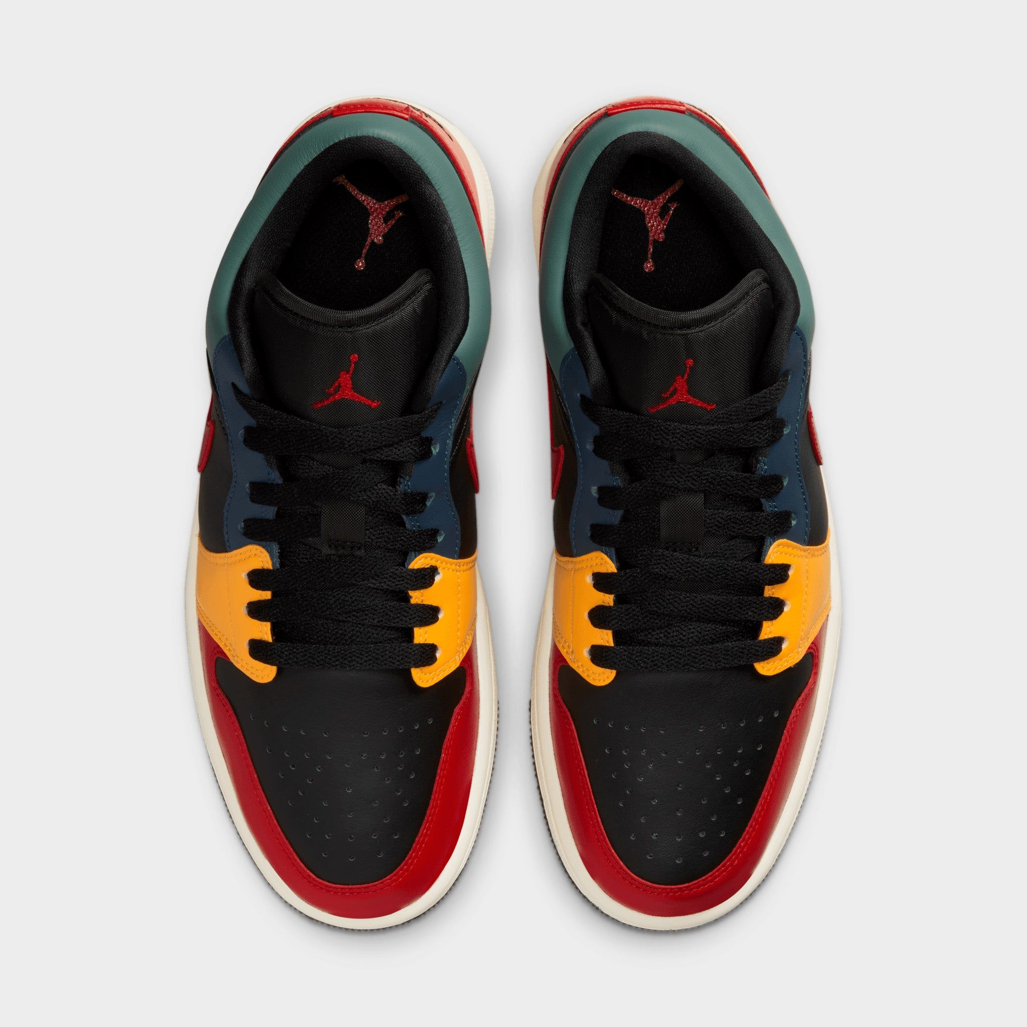 Jordan Women’s 1 Low SE Black / Fire Red - Taxi sold by JD Sports product image thumbnail 6