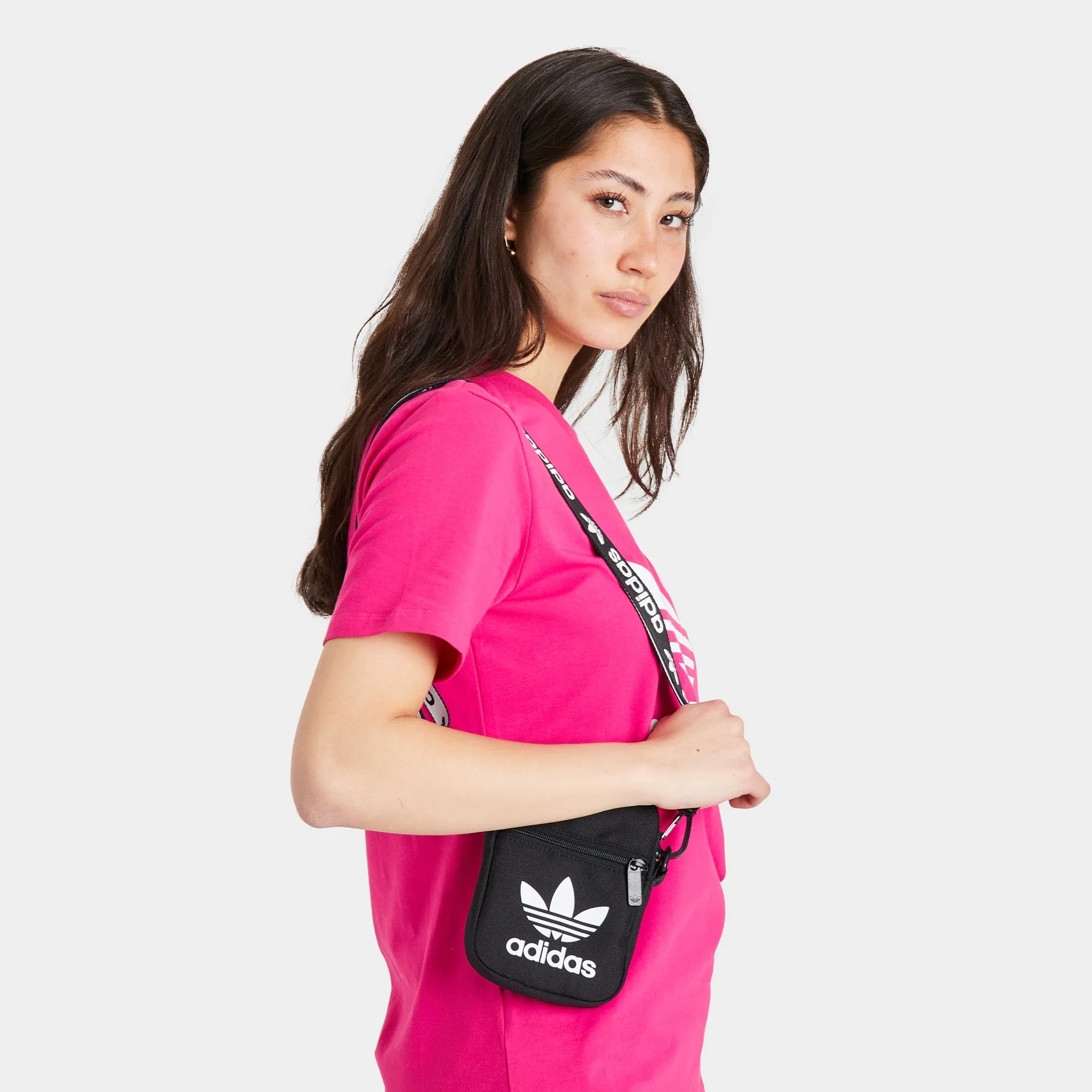 ★adidas originals★ADICOLOR CLASSIC ミニバッグ★追跡可 img59094_src.webp