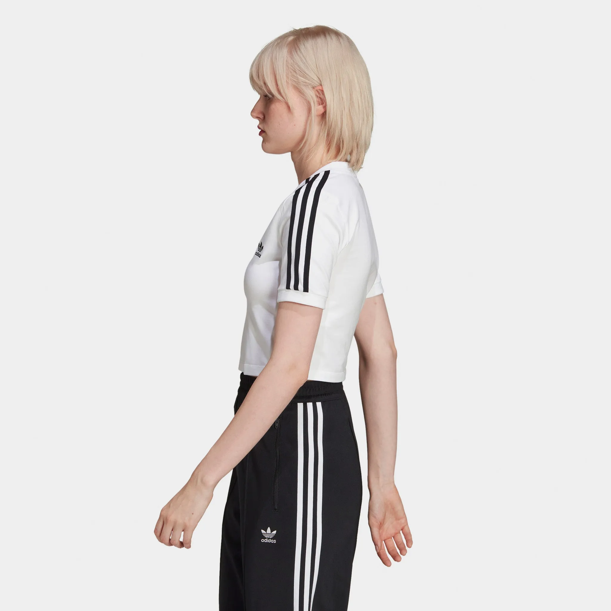 adidas Originals Women's Adicolor Classics Cropped T-shirt / White sold by JD Sports product image thumbnail 3