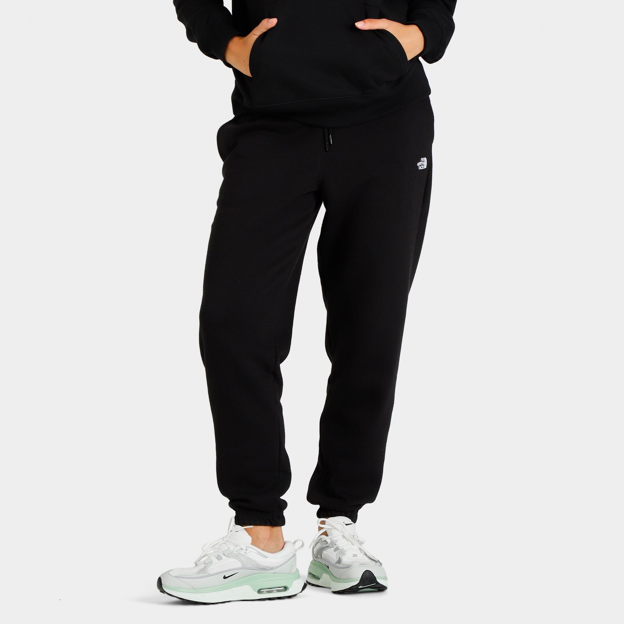 The North Face Women's Half Dome Fleece Sweatpants Folk Blue/ TNF White sold by JD Sports