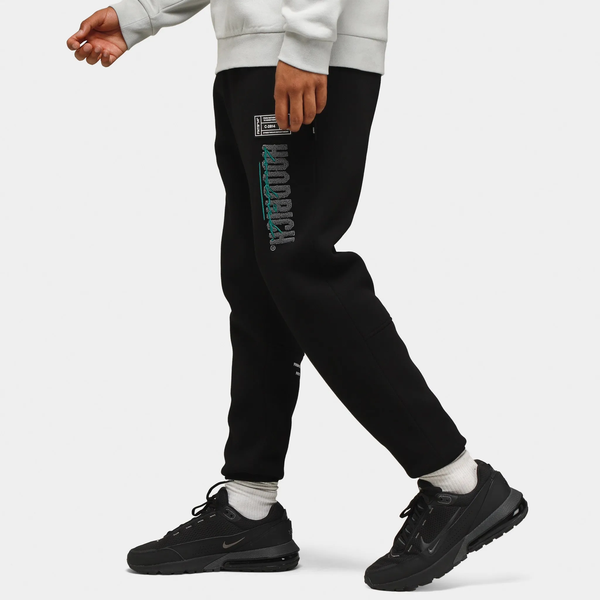 Hoodrich OG Blend V2 Joggers Black / Lava Smoke - Aventurine sold by JD Sports product image thumbnail 2