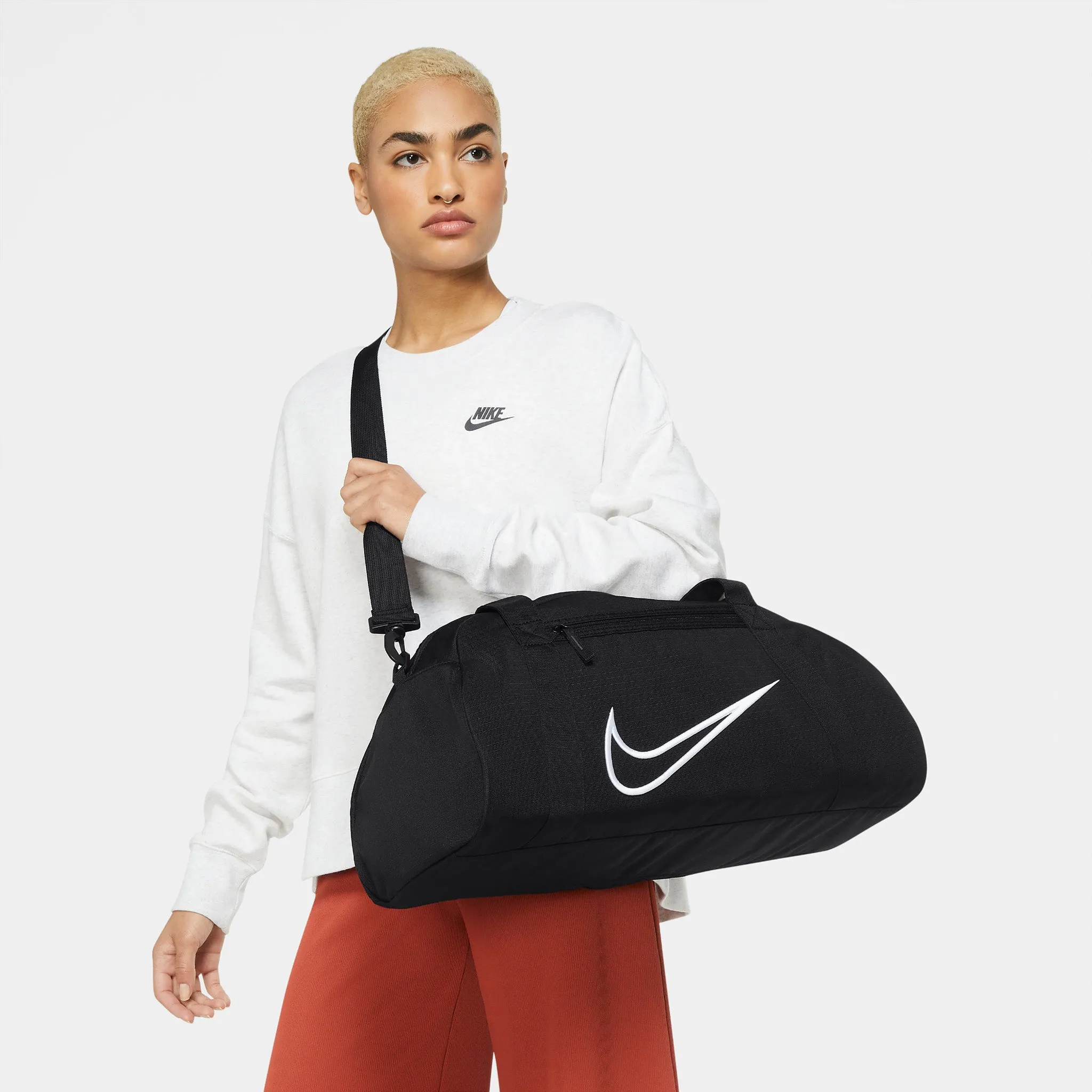 Nike Women's Gym Club Training Duffel Bag Black / Black - White sold by JD Sports