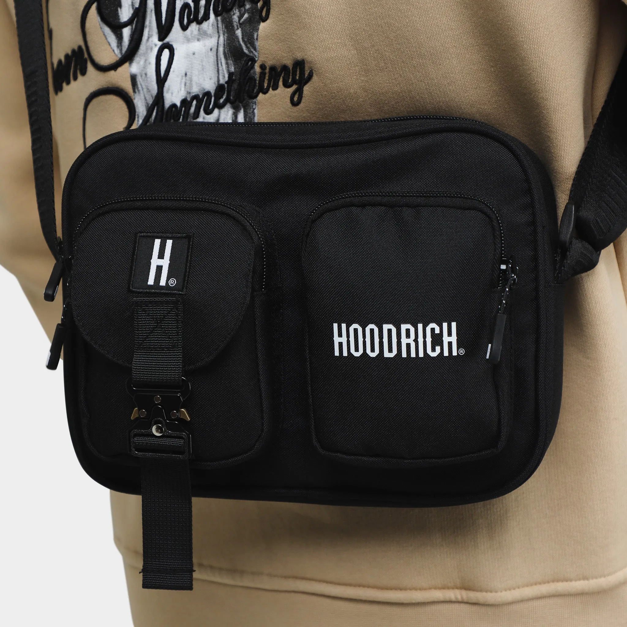 Hoodrich OG Avail Minibag / Black sold by JD Sports product image thumbnail 2