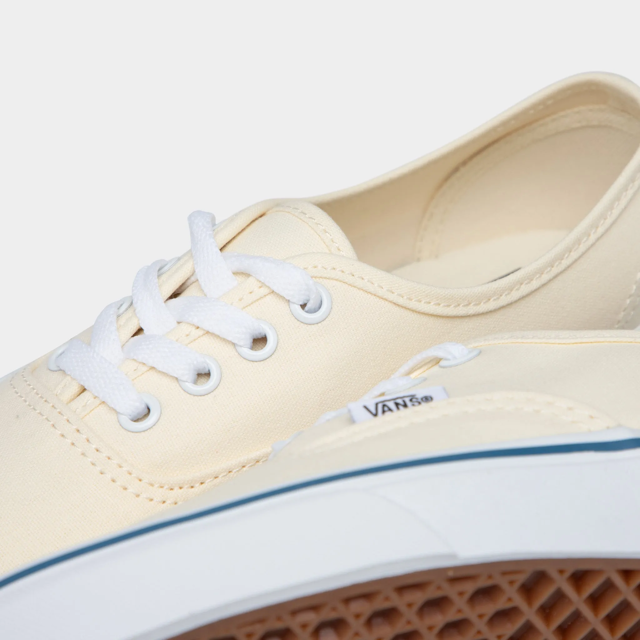 Vans Authentic / White sold by JD Sports product image thumbnail 3