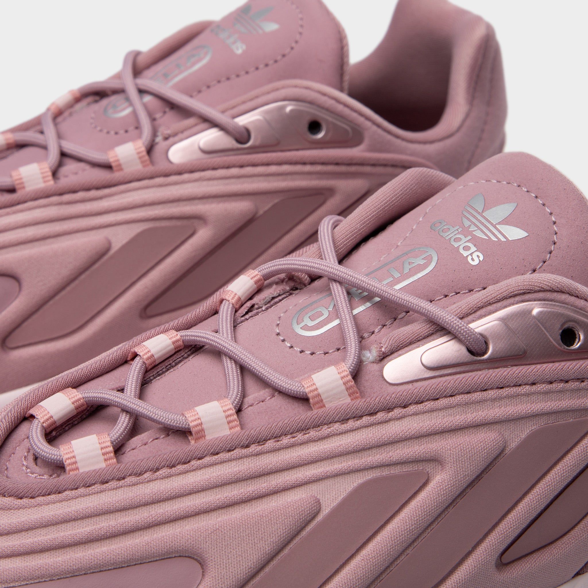 adidas Originals Women's Ozelia Magic Mauve / Magic Mauve - Almost Pink sold by JD Sports product image thumbnail 3