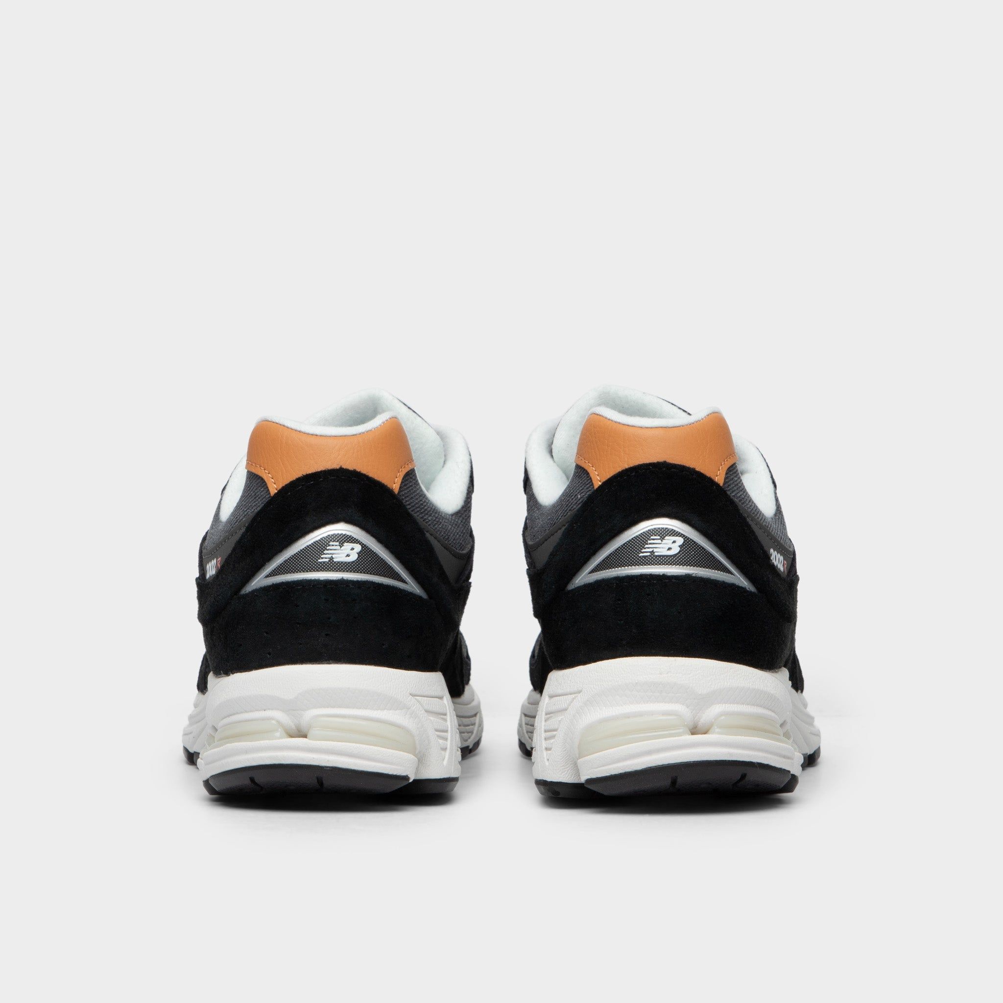 New Balance M2002REB Black / Sepia - Magnet sold by JD Sports product image thumbnail 4