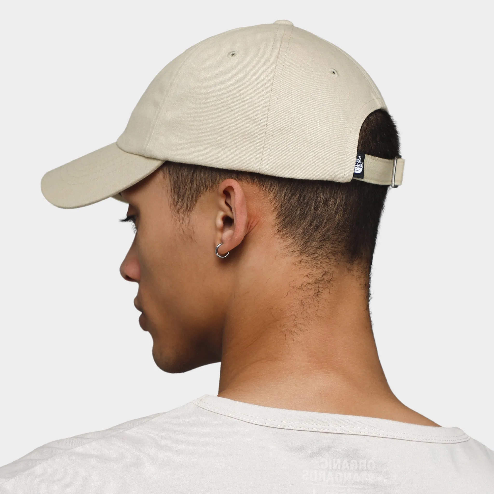 The North Face Norm Hat Gravel / White sold by JD Sports product image thumbnail 2
