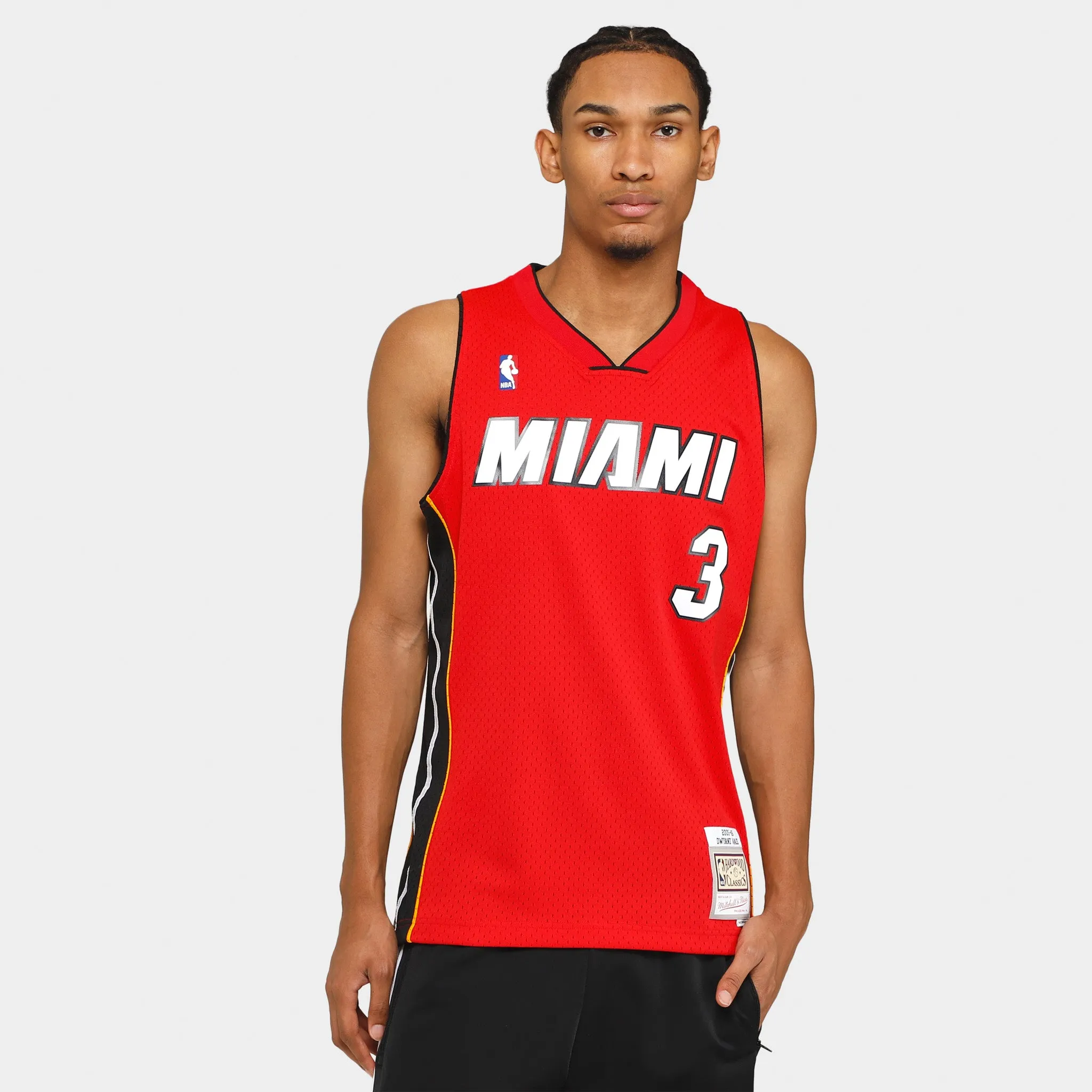 Mitchell & Ness Miami Heat Dwayne Wade Swingman Jersey / Red sold by JD Sports