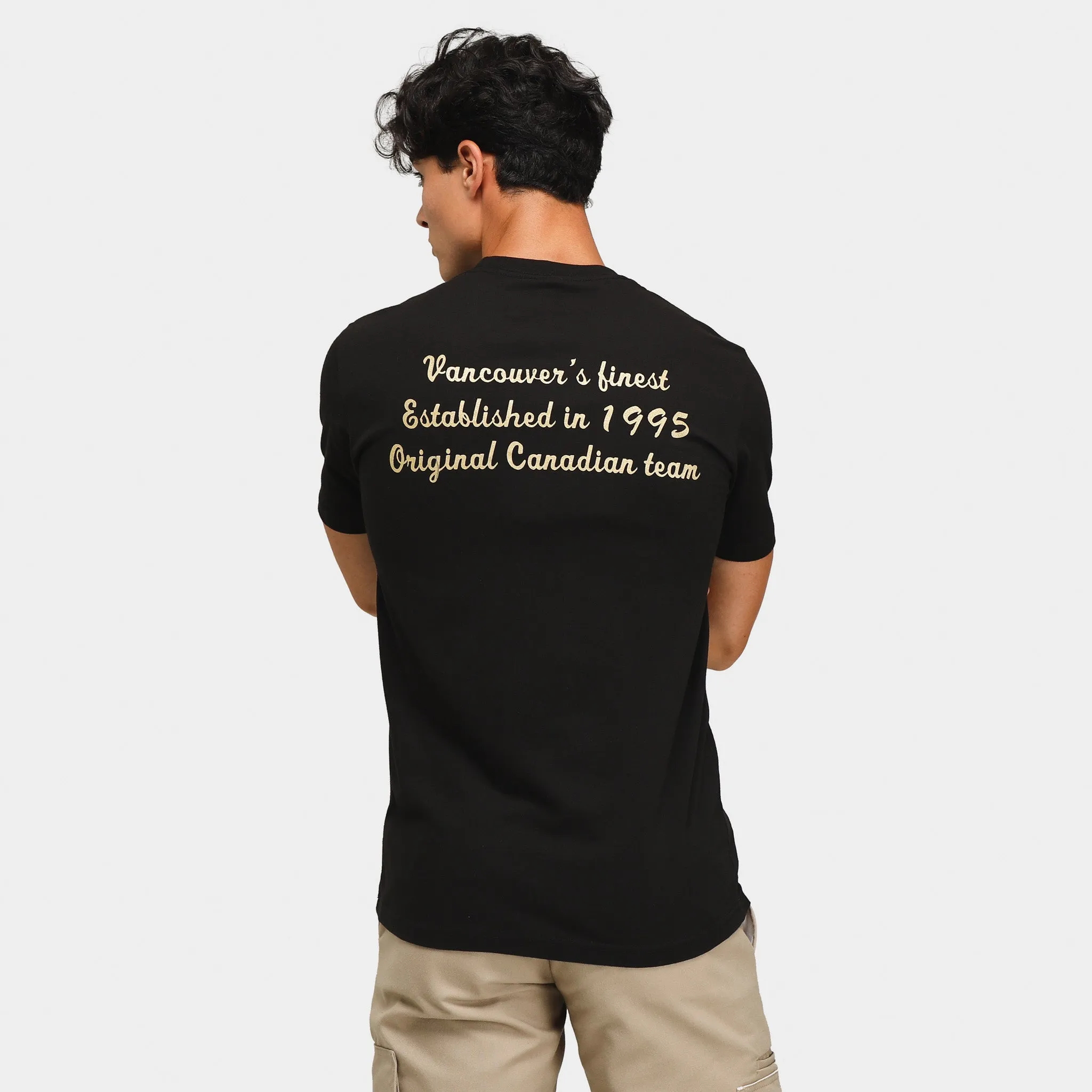 Mitchell & Ness Vancouver Grizzlies Graduation T-shirt Black / Gold sold by JD Sports product image thumbnail 2