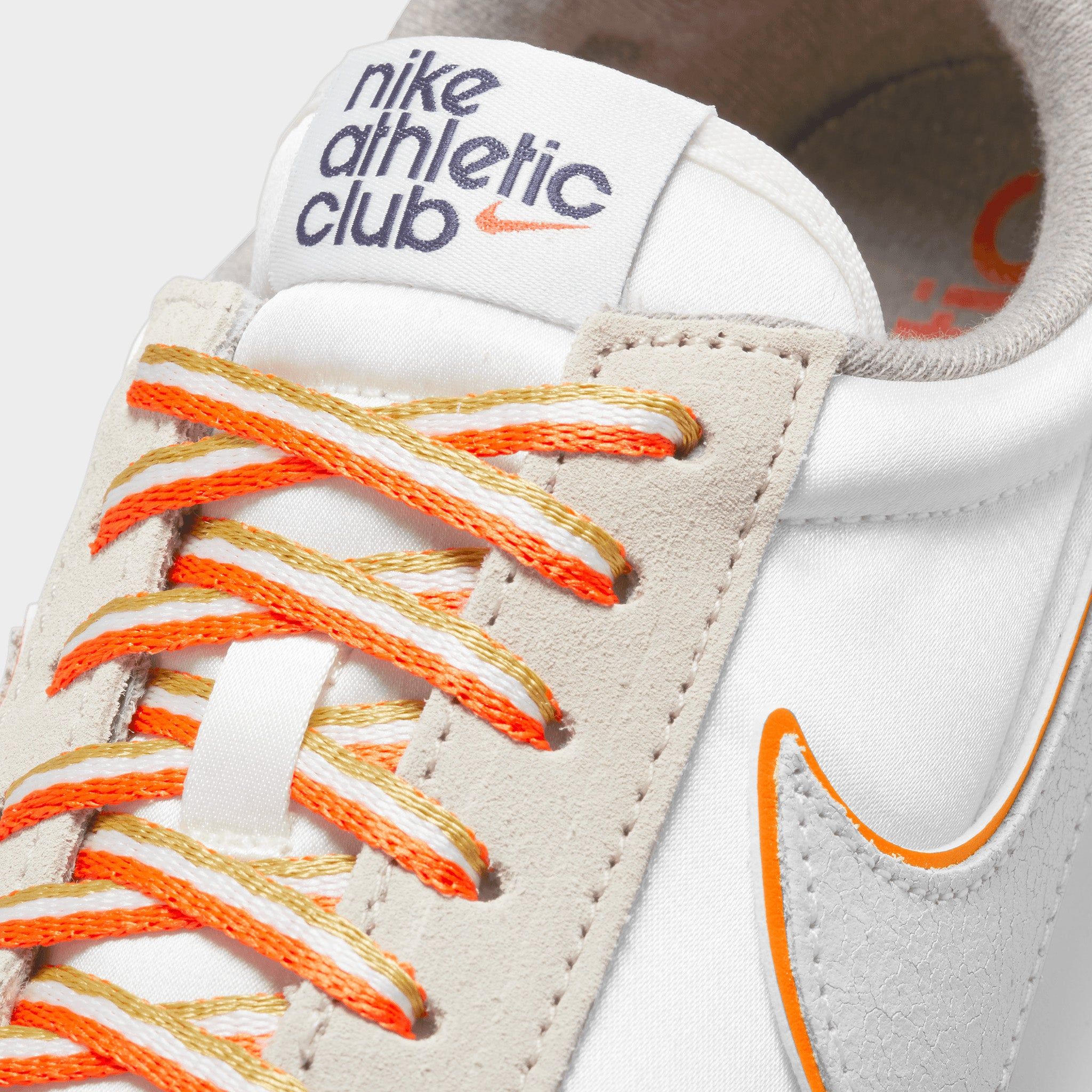 Nike Women's DBreak SE Sail / Summit White - Rush Orange sold by JD Sports product image thumbnail 10