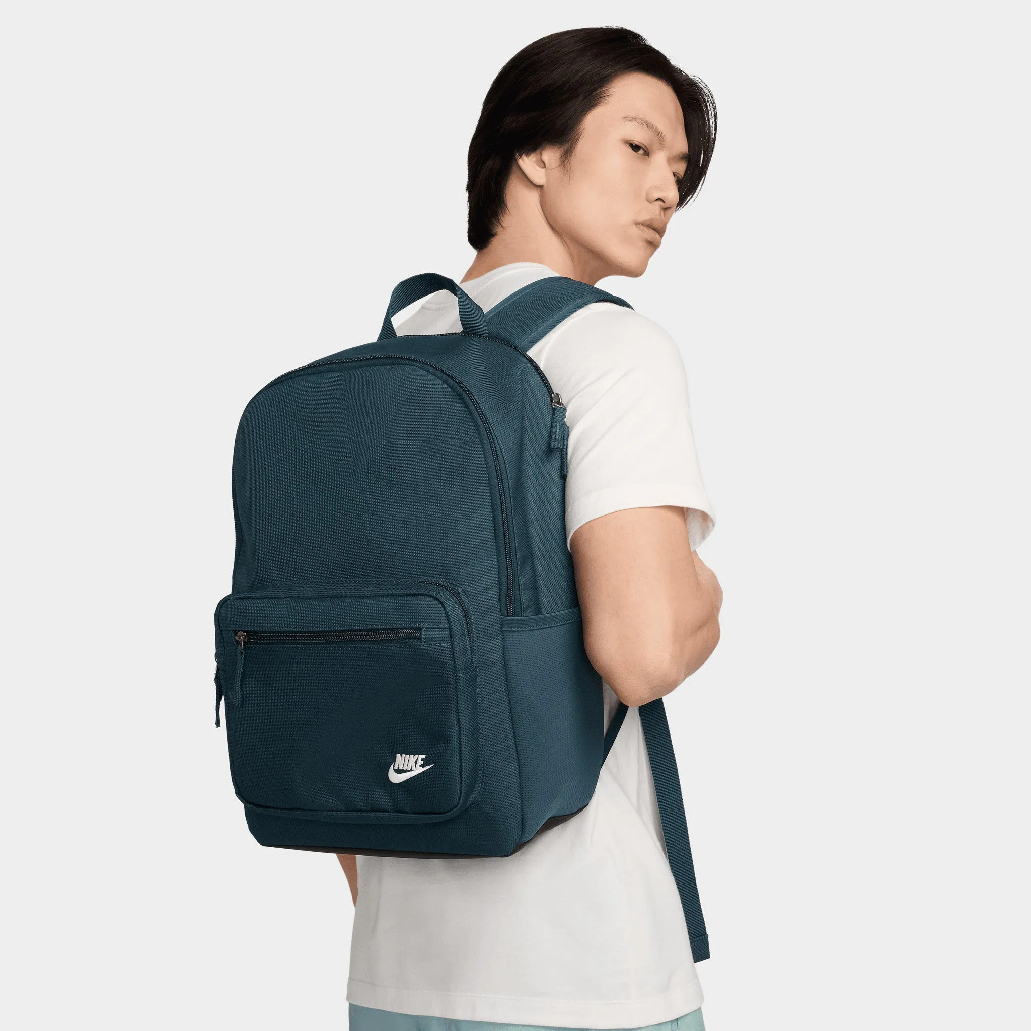 Nike Heritage Eugene Backpack (23L) Armory Navy / White sold by JD Sports