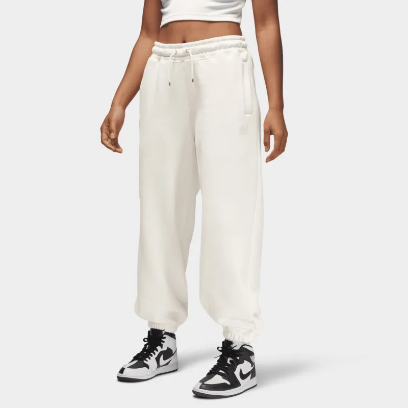 Jordan Women's Flight Fleece Pants / Sail sold by JD Sports