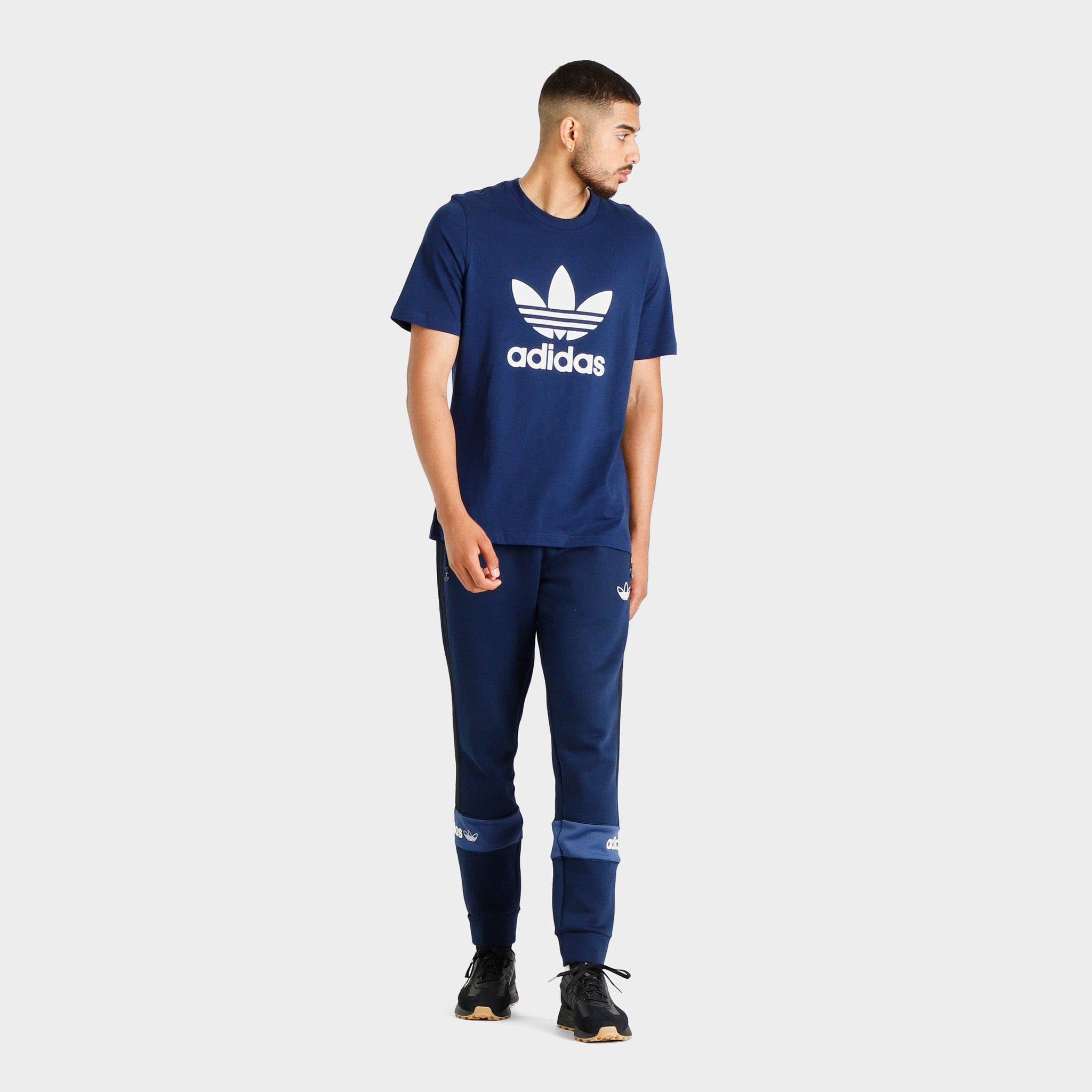 adidas Originals Adicolor Classics Trefoil T-shirt / Night Indigo sold by JD Sports product image thumbnail 5
