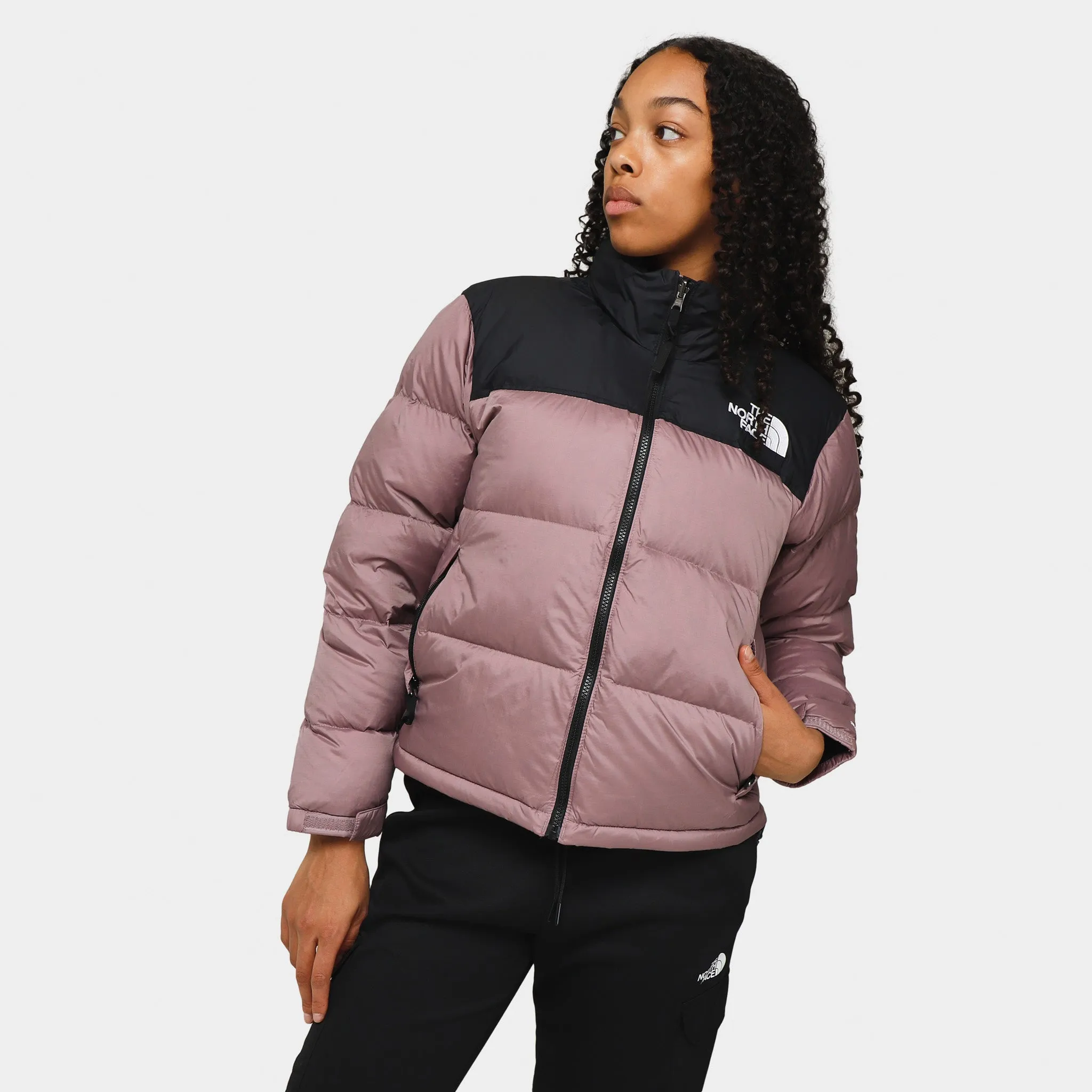 The North Face Women's 1996 Retro Nuptse Jacket Fawn Grey / TNF Black sold by JD Sports