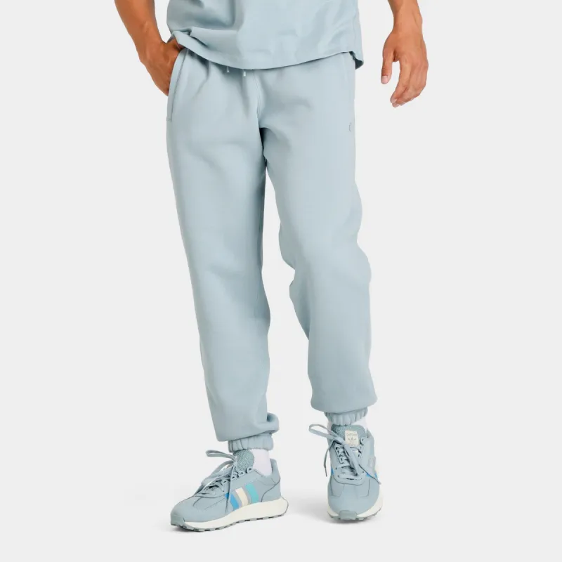 adidas Originals Adicolour Trefoil Sweatpants / Magic Grey sold by JD Sports