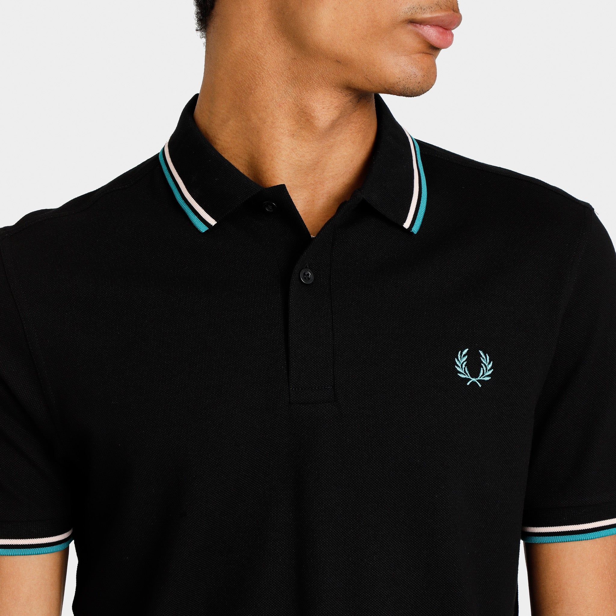 Fred Perry Twin Tipped Shirt Black / Silky Peach - Deep Mint sold by JD Sports product image thumbnail 4