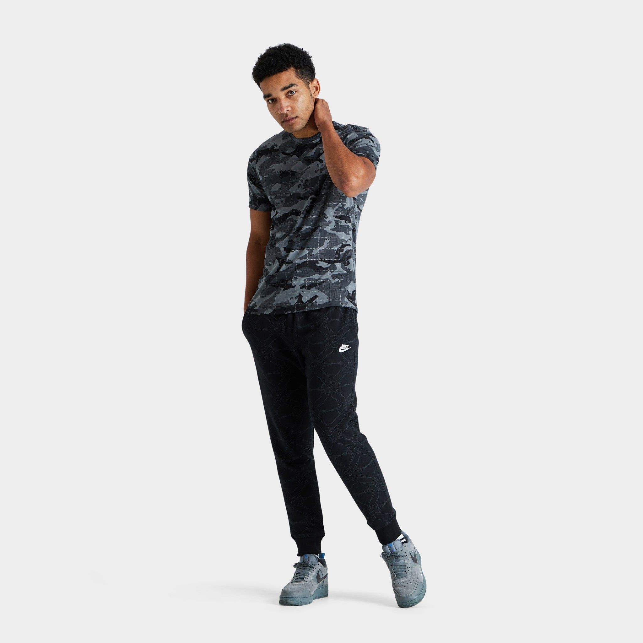 Nike Sportswear Club Fleece Jogger Pants Black / White sold by JD Sports product image thumbnail 6