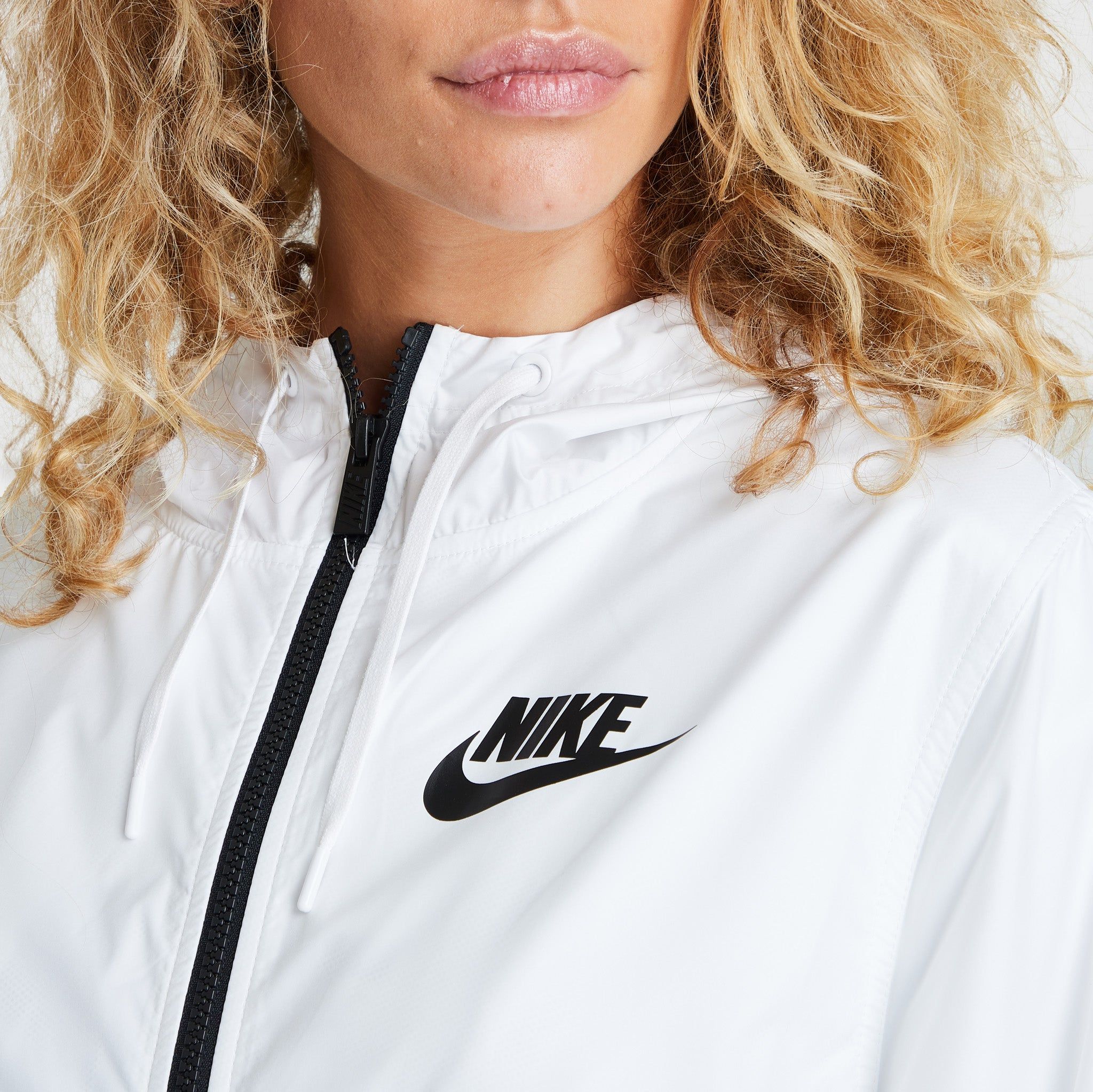 Nike Sportswear Women's Repel Woven Jacket White / Black - Black sold by JD Sports product image thumbnail 4