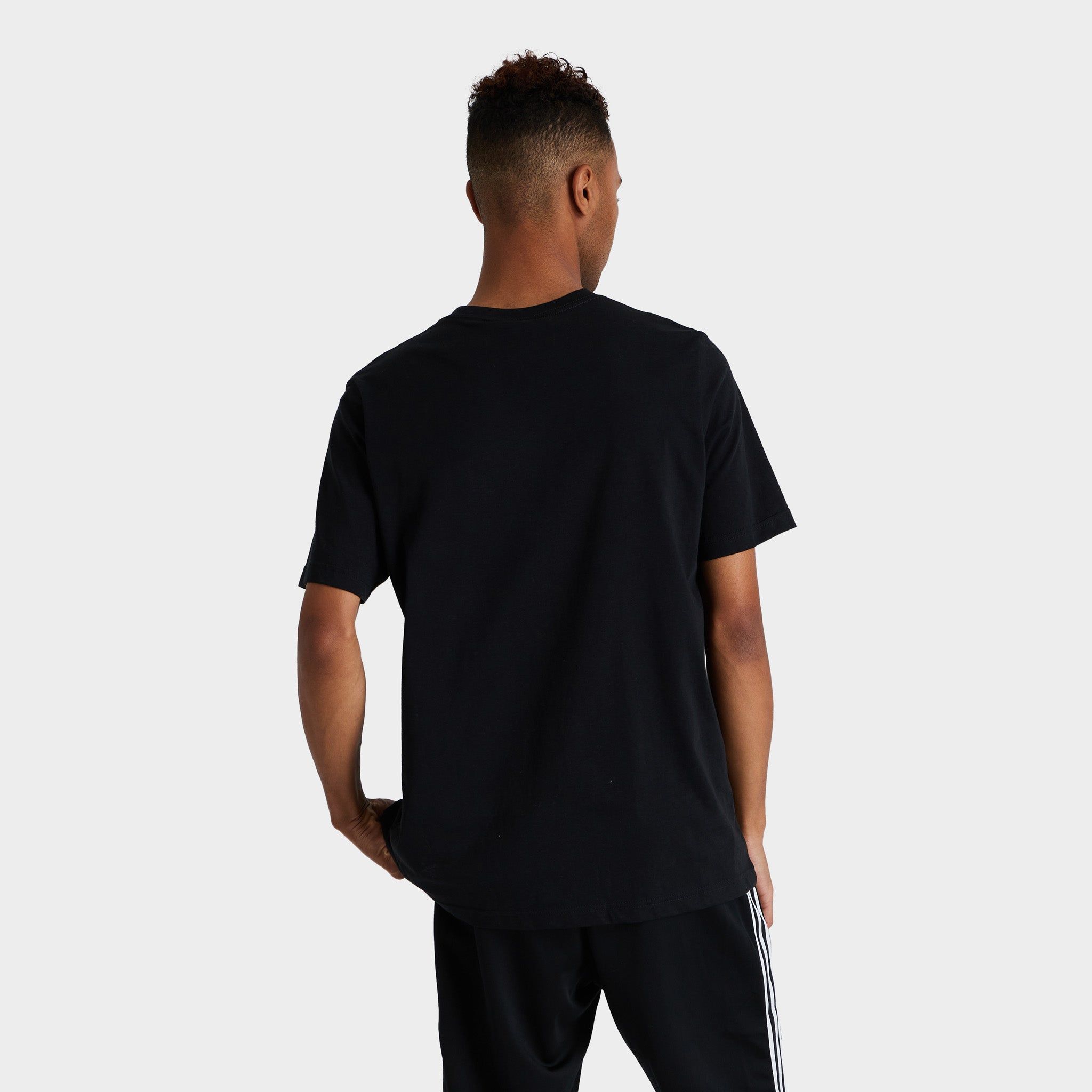 adidas Originals Loungewear Adicolor Essentials Trefoil T-shirt / Black sold by JD Sports product image thumbnail 2