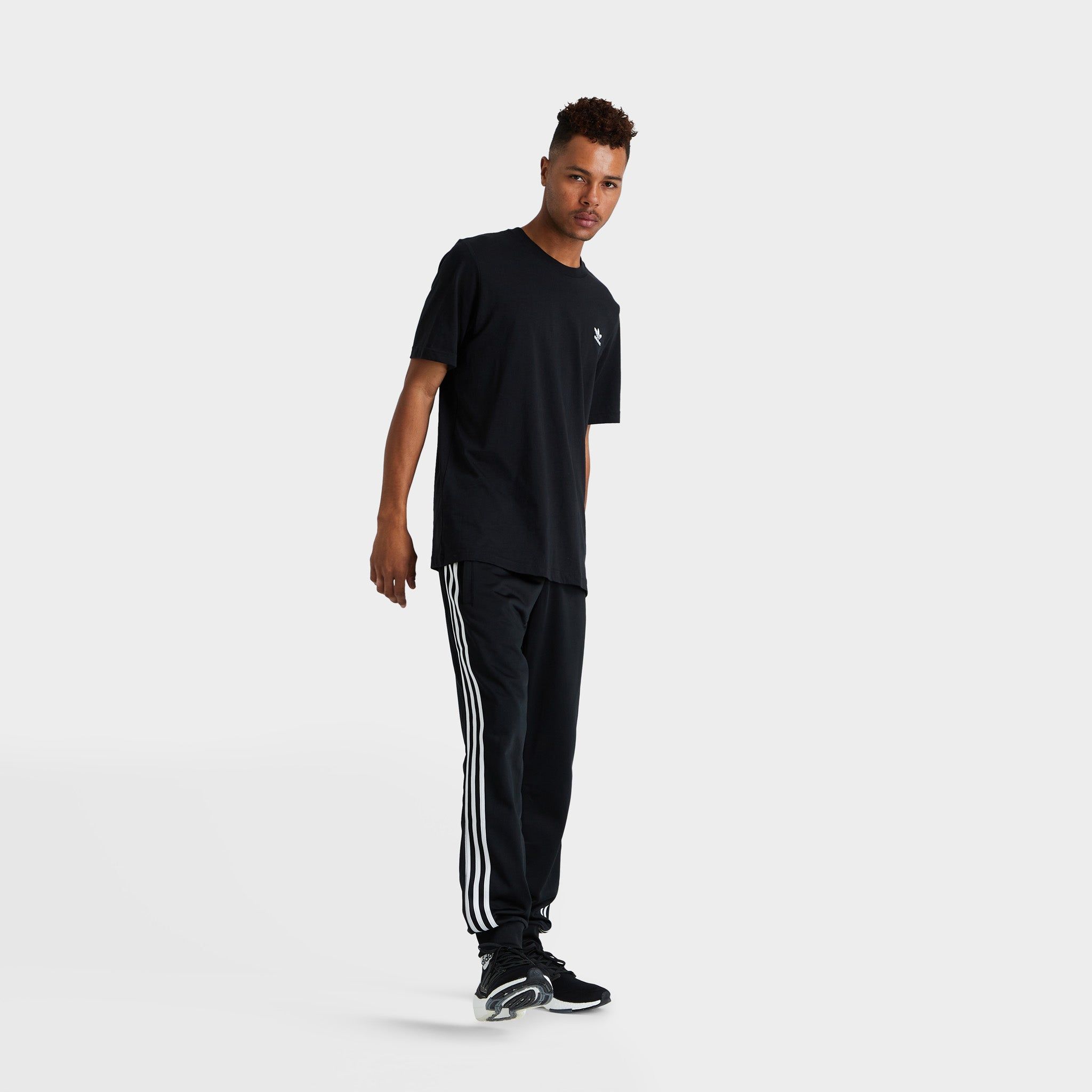 adidas Originals Loungewear Adicolor Essentials Trefoil T-shirt / Black sold by JD Sports product image thumbnail 5