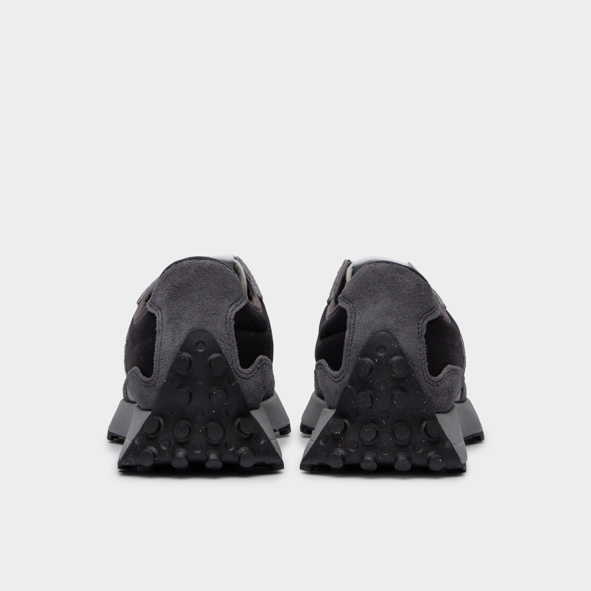 New Balance MS327GRM / Magnet sold by JD Sports product image thumbnail 4