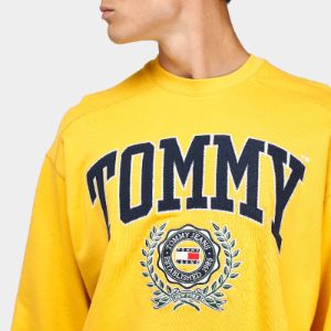 Tommy Jeans Collegiate Logo Crewneck / Collegiate Gold sold by JD Sports