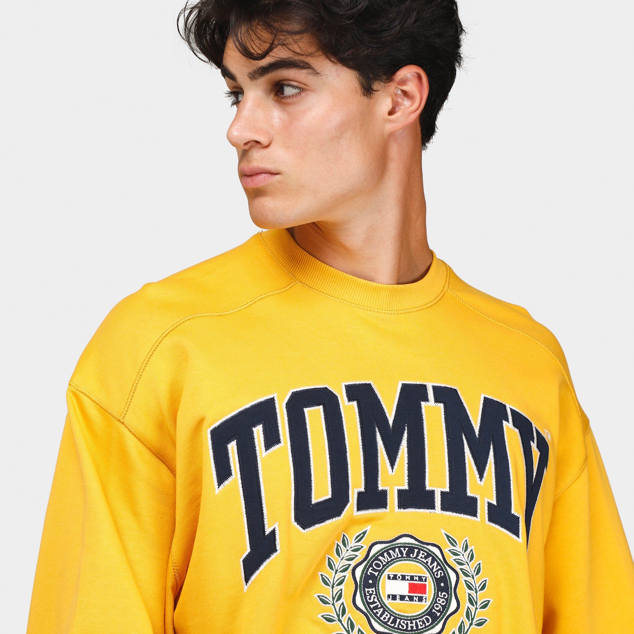 Tommy Jeans Collegiate Logo Crewneck / Collegiate Gold sold by JD Sports product image thumbnail 3