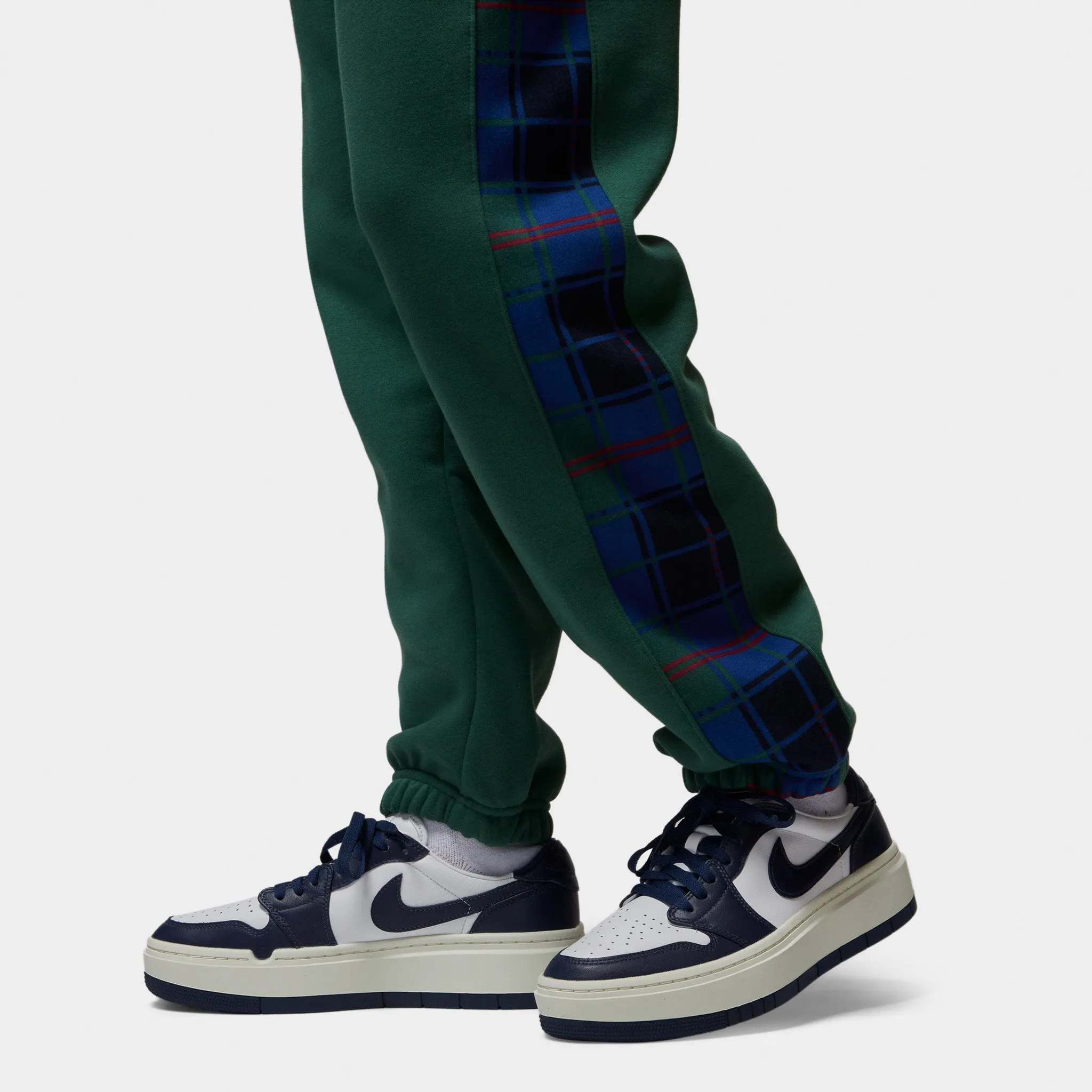 Jordan Women's Brooklyn Plaid Fleece Pants Noble Green / Rattan sold by JD Sports product image thumbnail 4